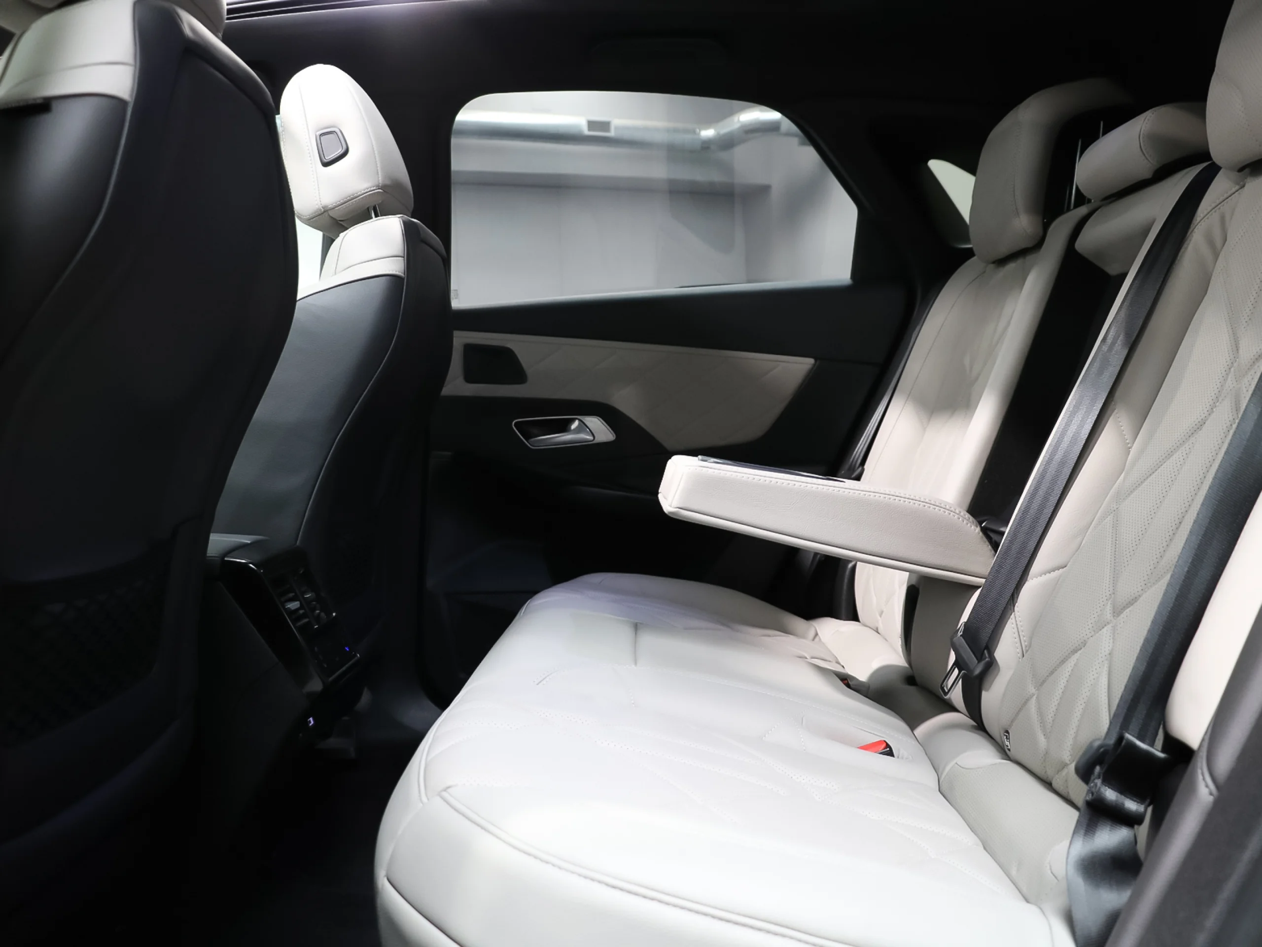 DS DS7 Crossback E-Tense 300 Grand Chic 4WD Auto 221 kW (300 CV) - Foto 11