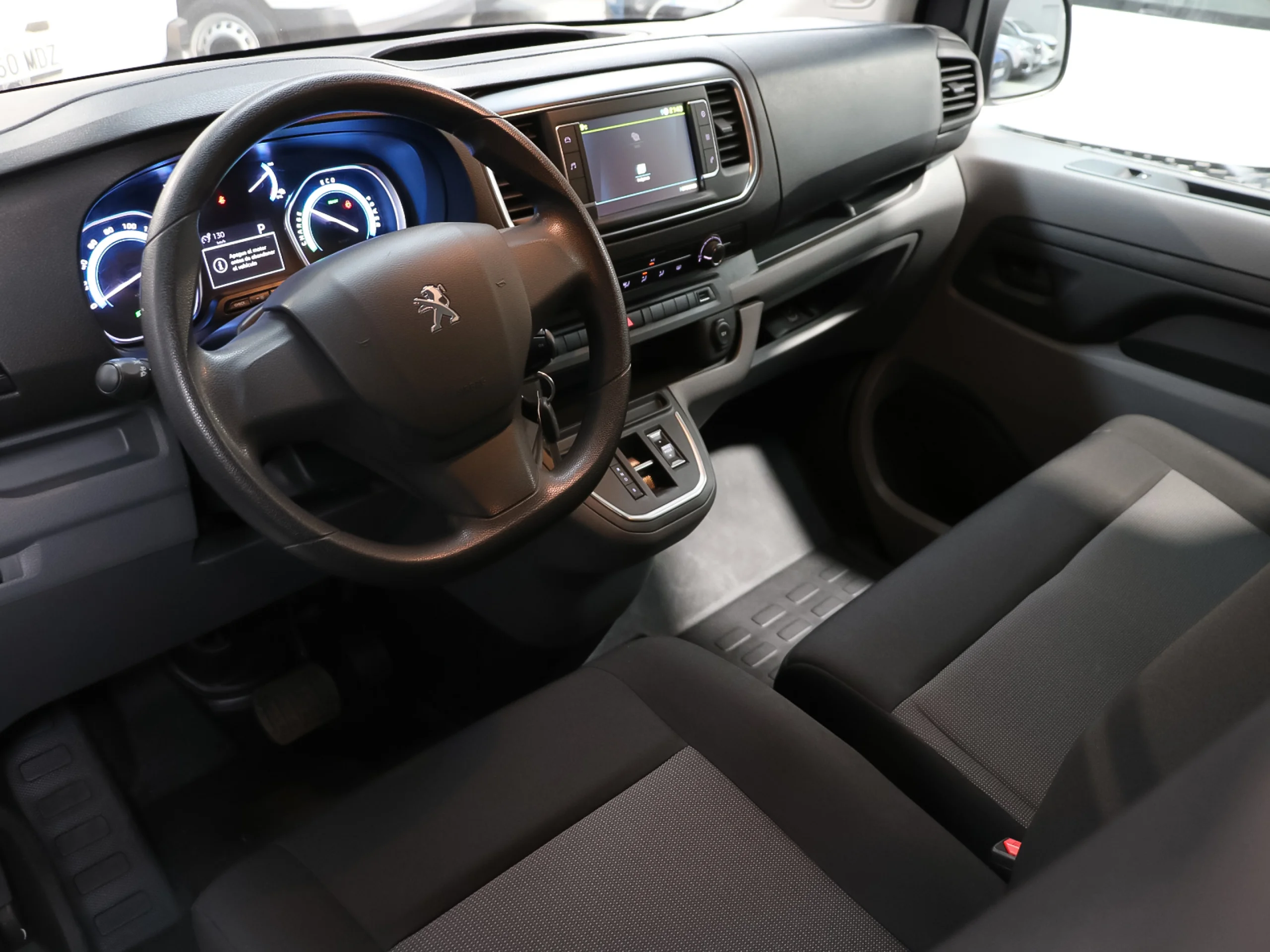 Peugeot E-Expert Combi Eléctrico Long 75kWh 100 kW (136 CV) - Foto 3
