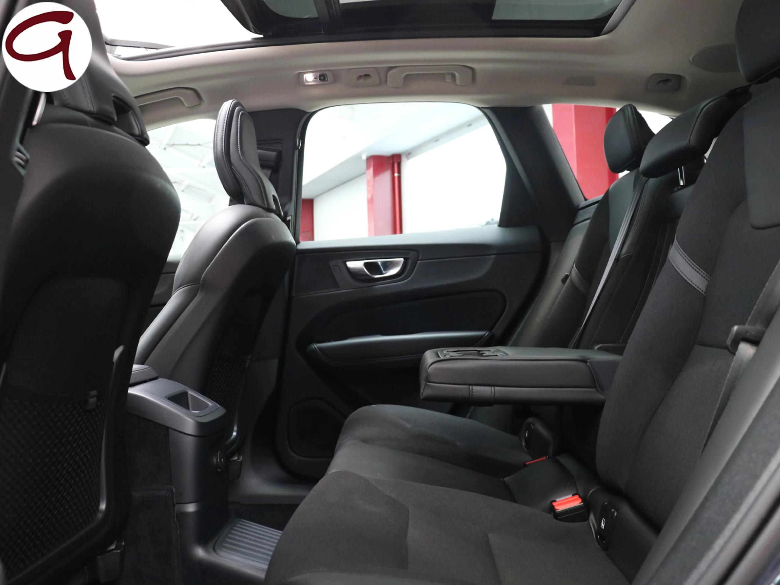 Volvo XC60 T6 Recharge Inscription AWD Auto 250 kW (340 CV) - Foto 12