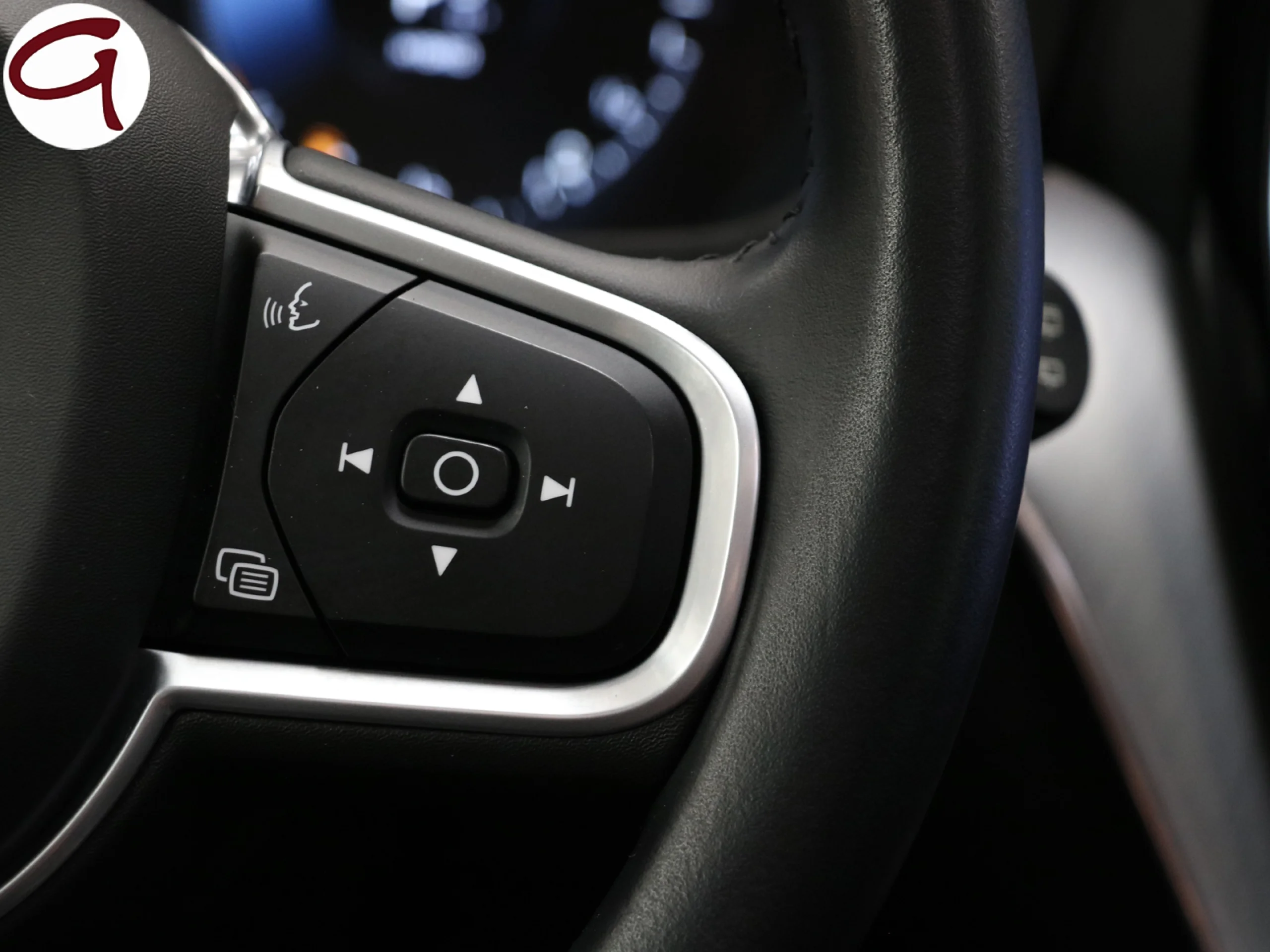 Volvo XC60 T6 Recharge Inscription AWD Auto 250 kW (340 CV) - Foto 26