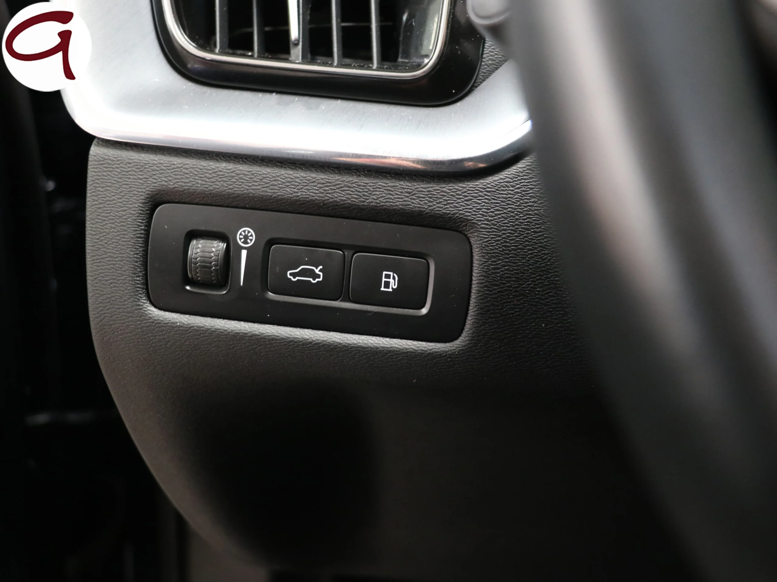 Volvo XC60 T6 Recharge Inscription AWD Auto 250 kW (340 CV) - Foto 29