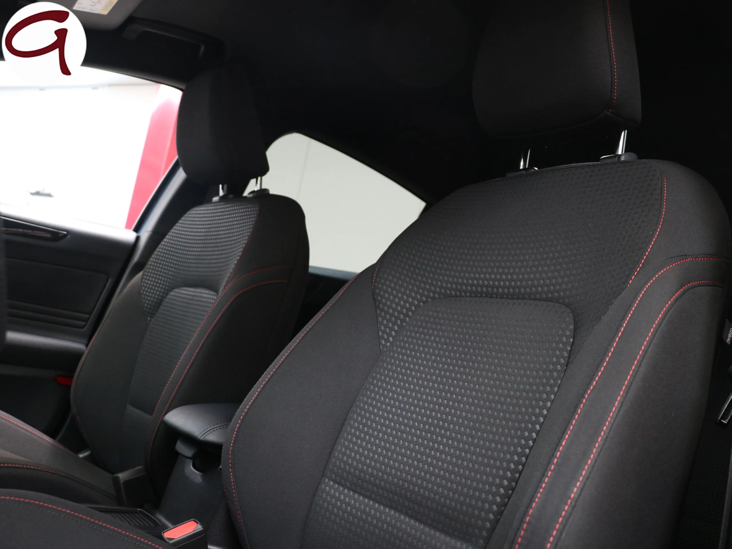 Ford Focus 1.0 Ecoboost MHEV ST-Line Auto 114 kW (155 CV) - Foto 5
