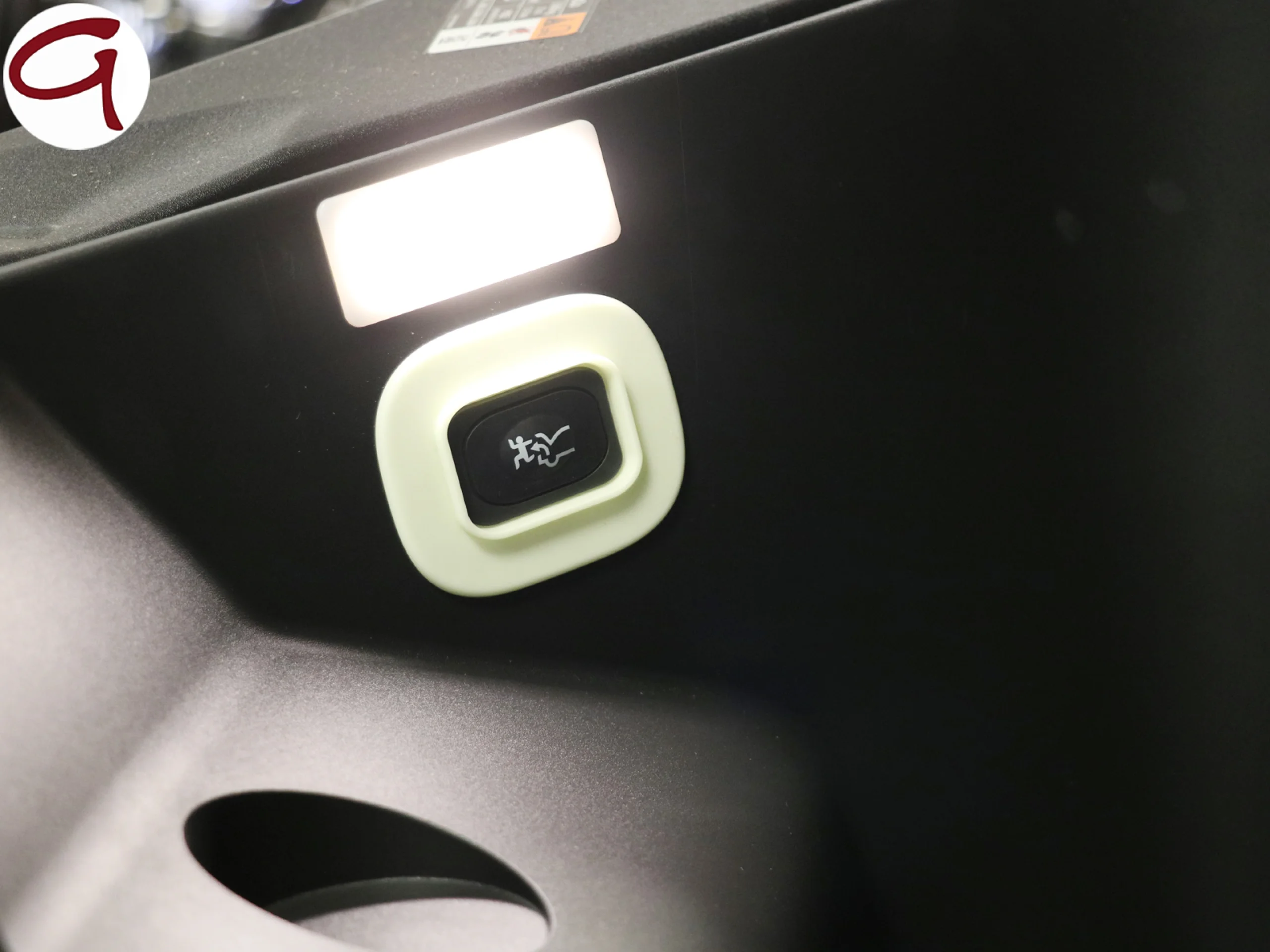 Ford Mustang Mach-E AWD Batería 98.8Kwh 258 kW (351 CV) - Foto 40