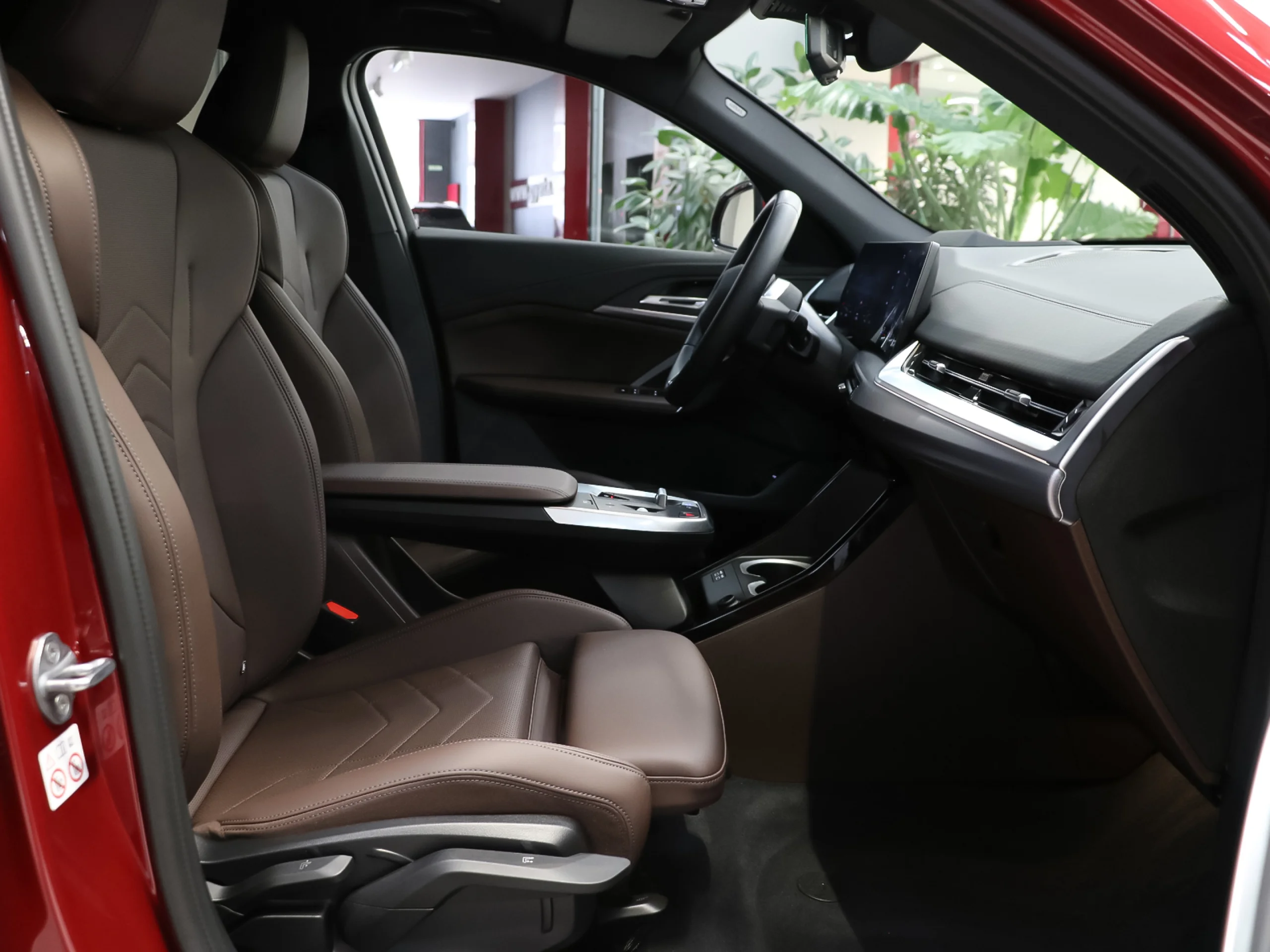 BMW IX2 eDrive20 150 kW (204 CV) - Foto 6