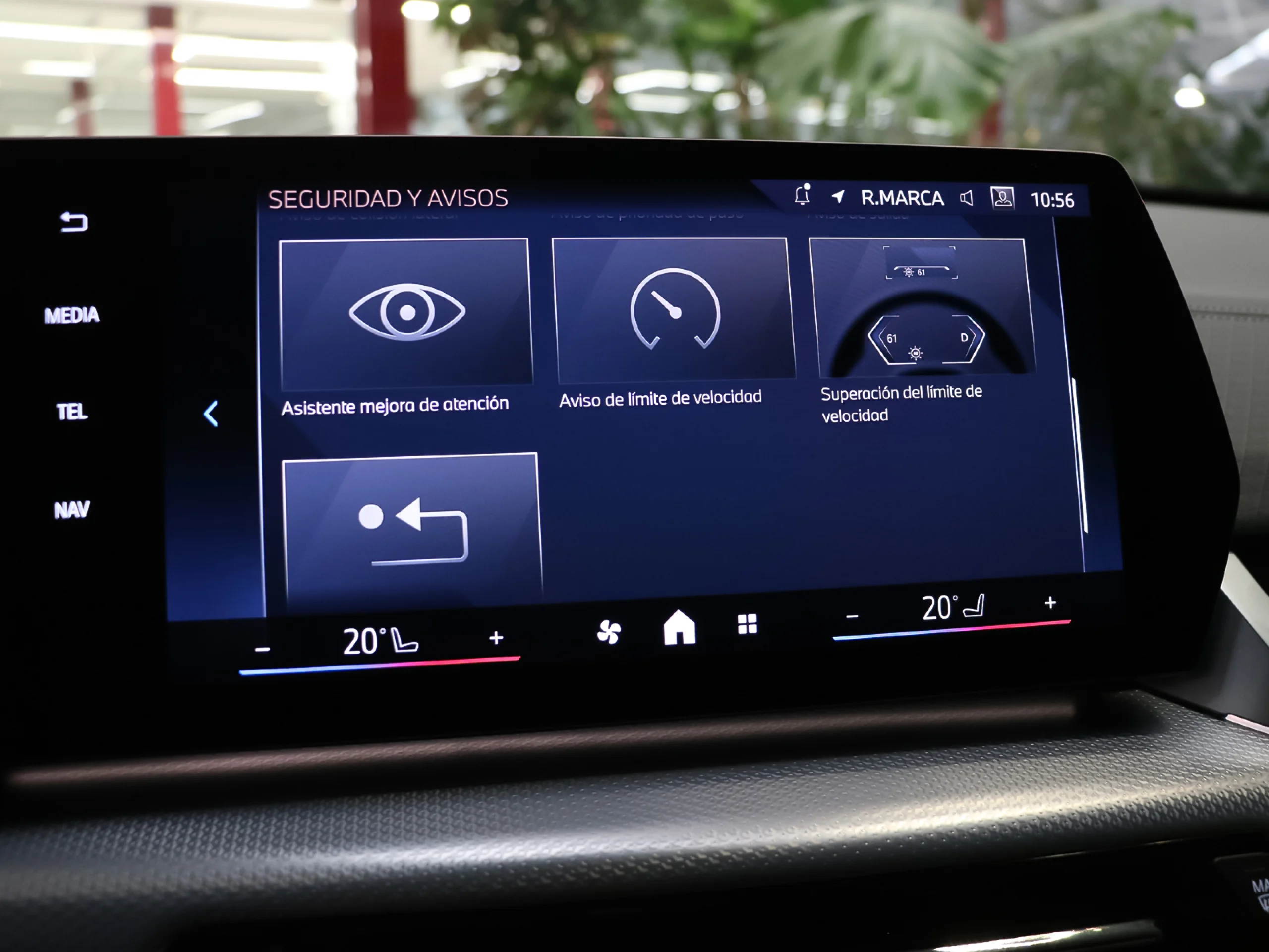 BMW IX2 eDrive20 150 kW (204 CV) - Foto 25