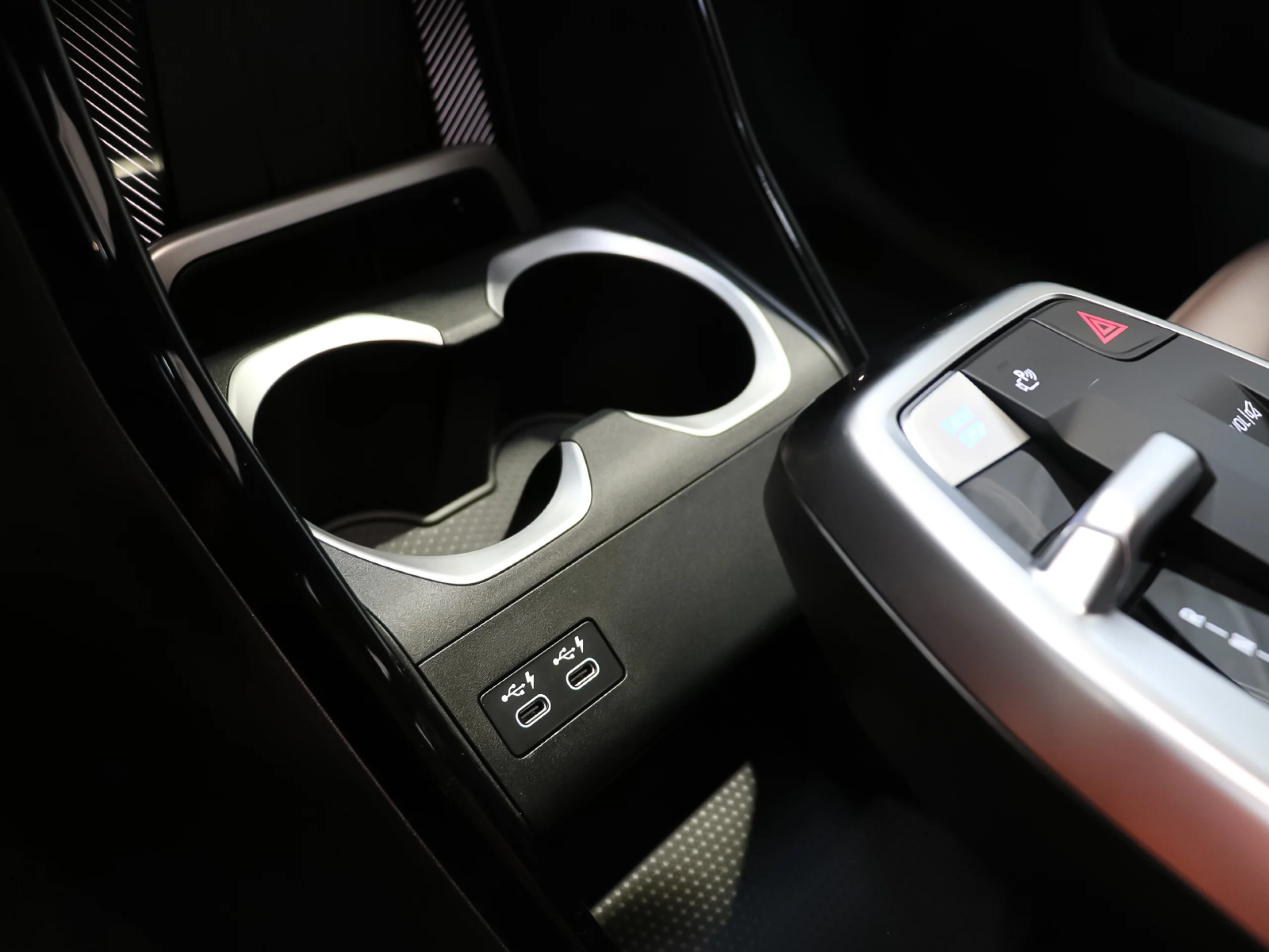 BMW IX2 eDrive20 150 kW (204 CV) - Foto 34