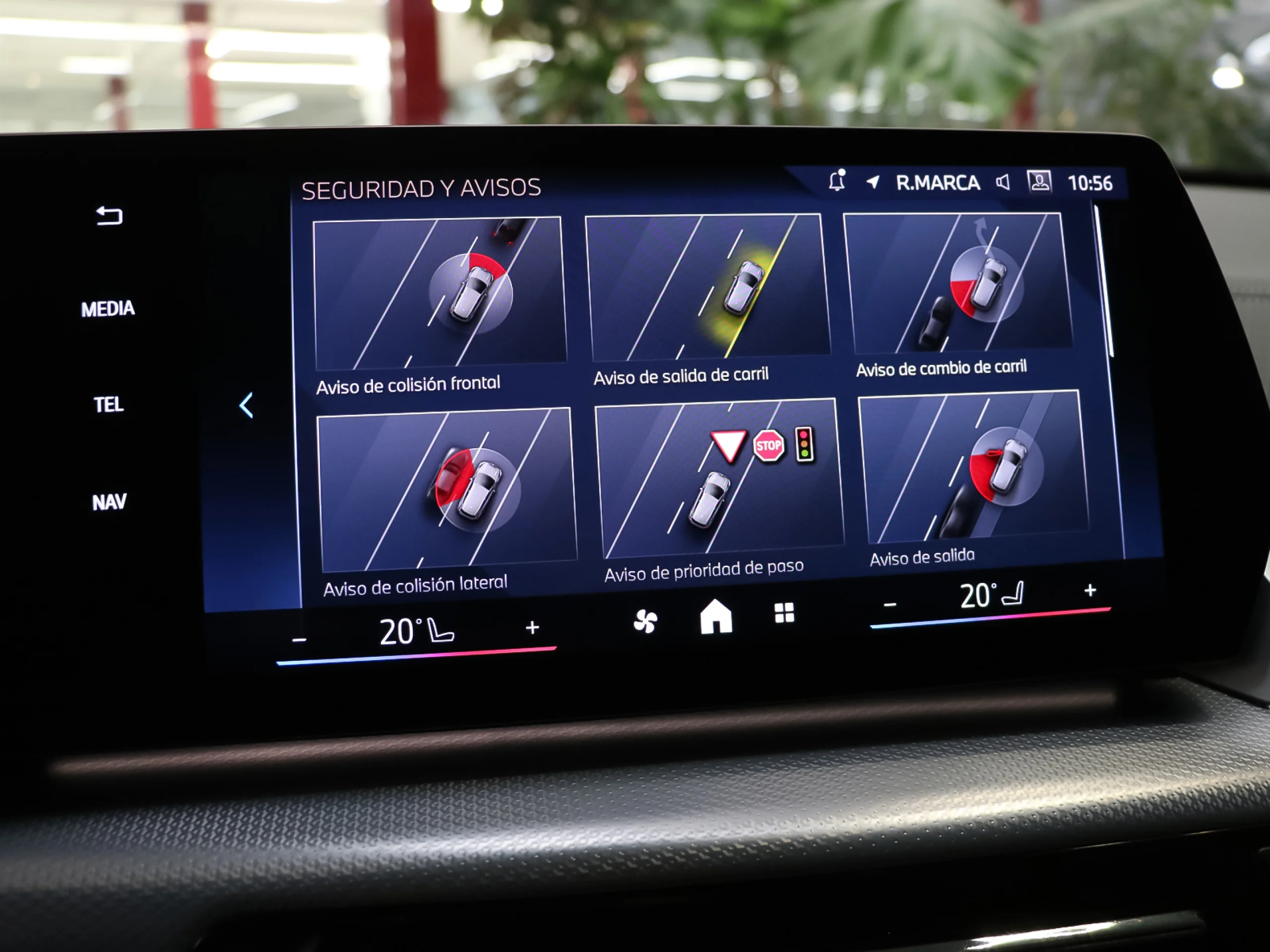 BMW IX2 eDrive20 150 kW (204 CV) - Foto 24