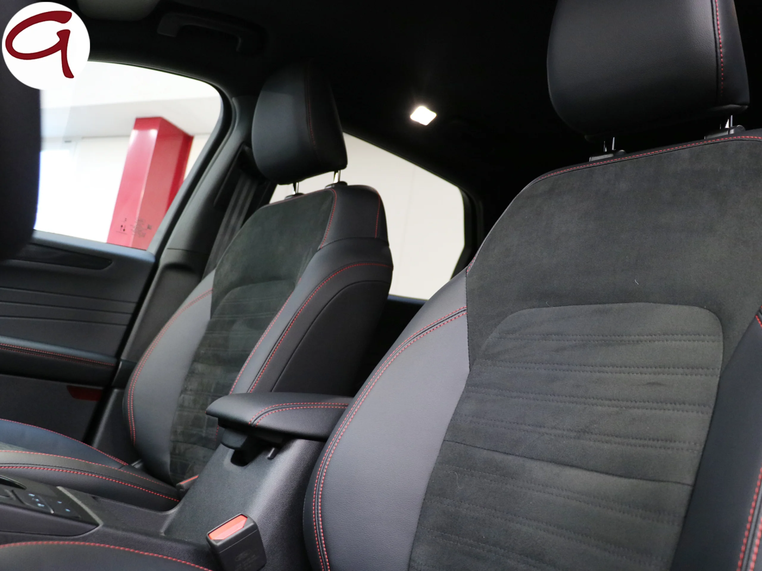 Ford Kuga 2.5 Duratec PHEV ST-Line X Auto 165 kW (225 CV) - Foto 9