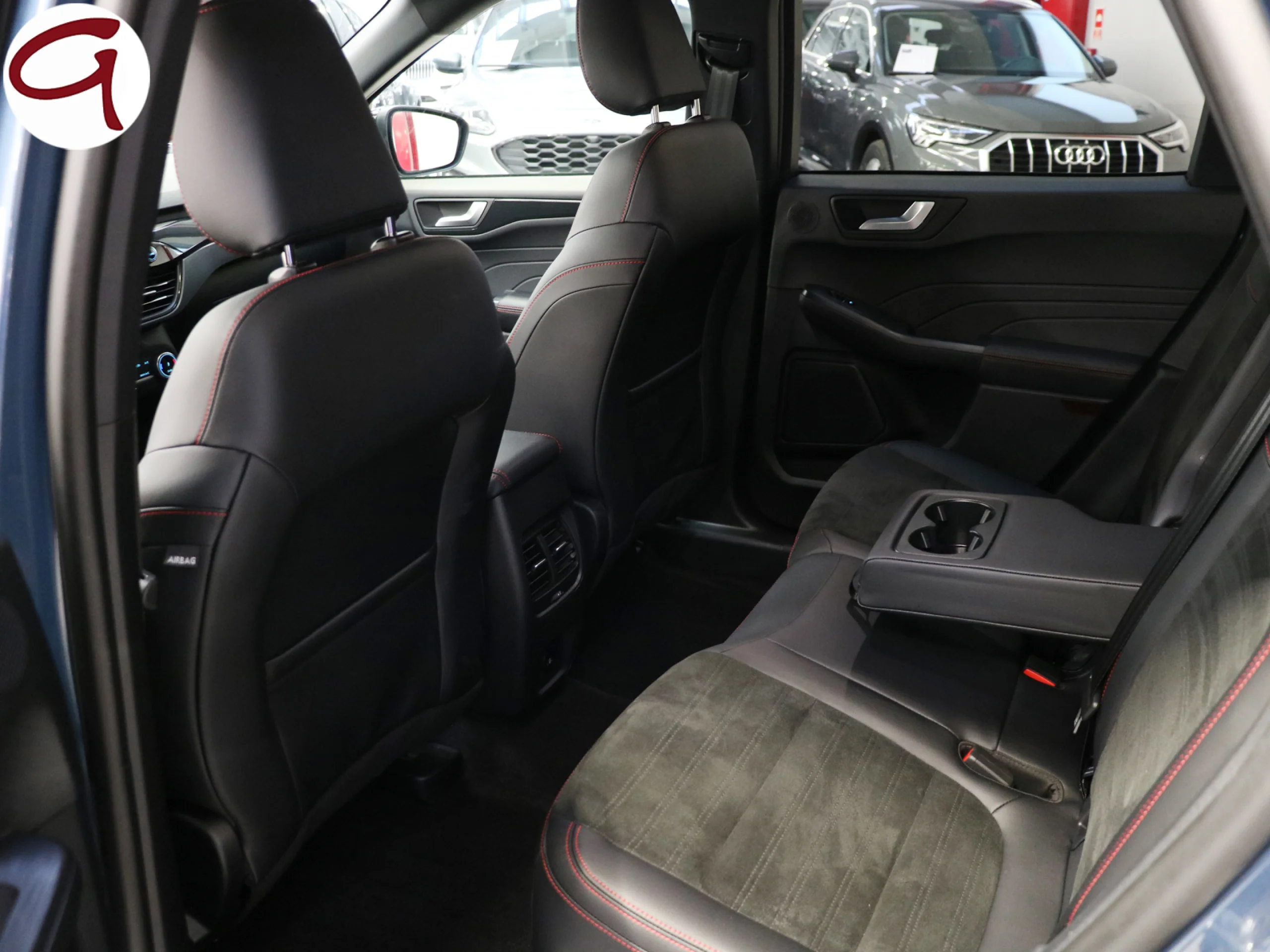 Ford Kuga 2.5 Duratec PHEV ST-Line X Auto 165 kW (225 CV) - Foto 11