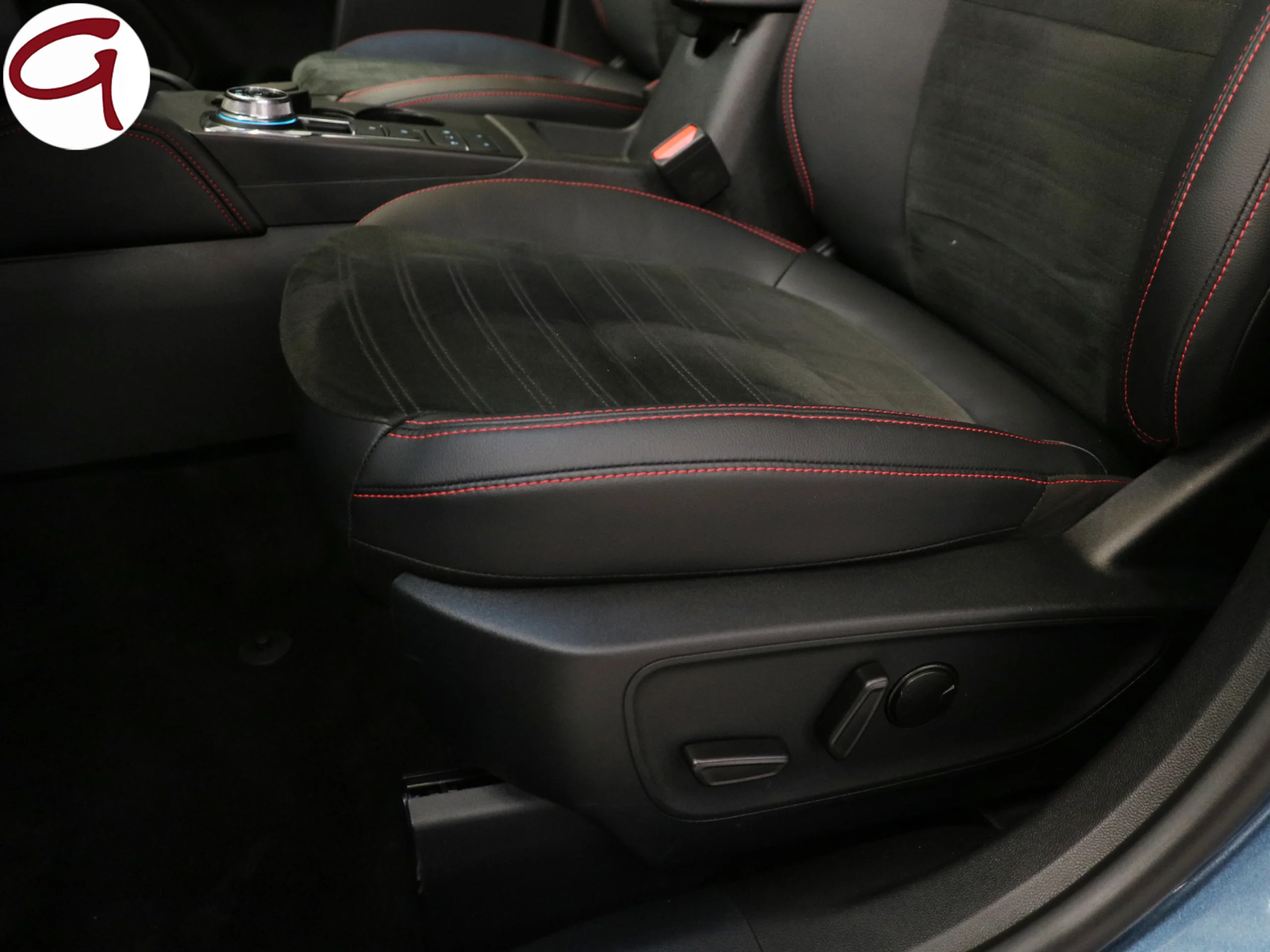 Ford Kuga 2.5 Duratec PHEV ST-Line X Auto 165 kW (225 CV) - Foto 8