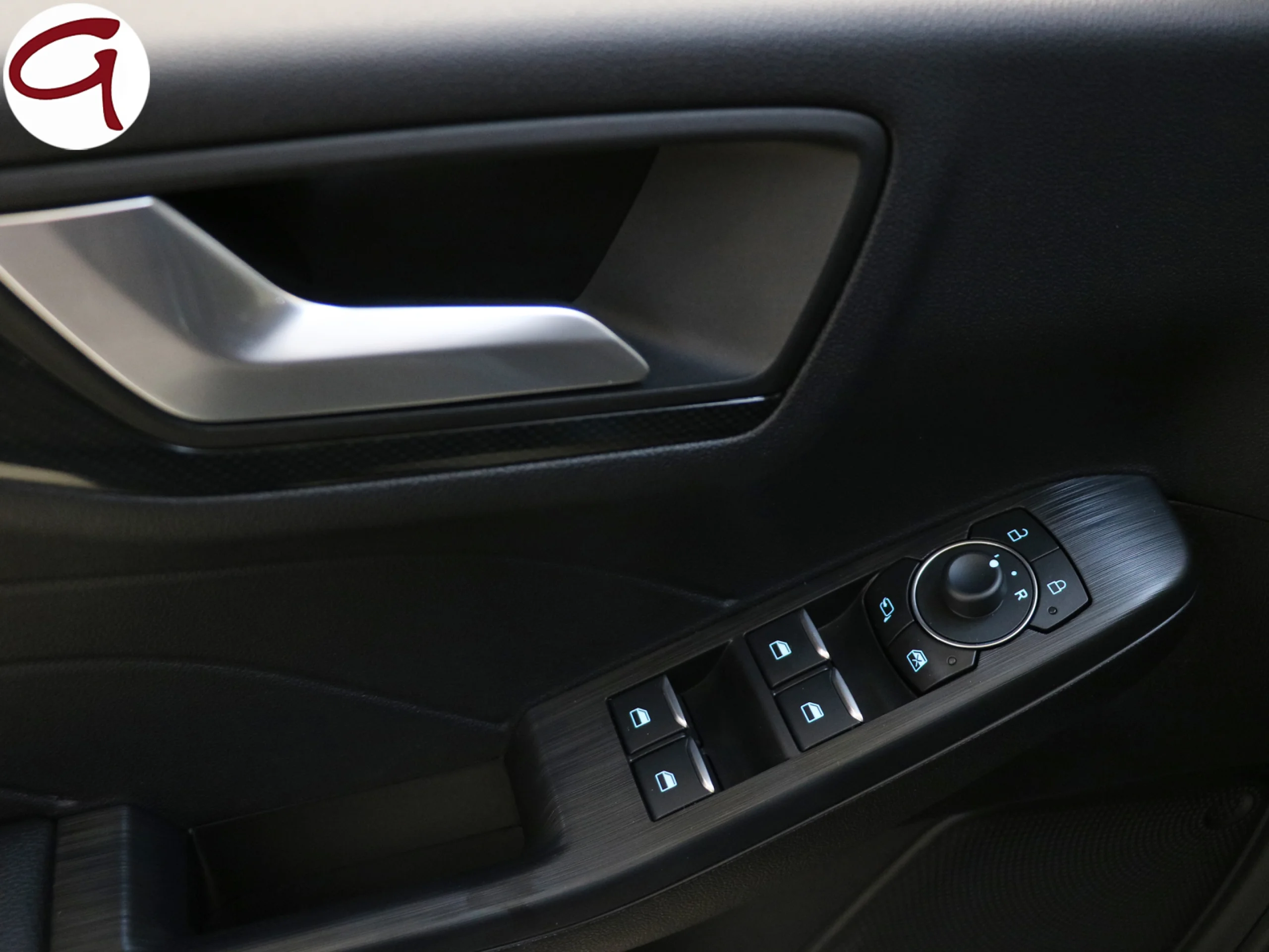 Ford Kuga 2.5 Duratec PHEV ST-Line X Auto 165 kW (225 CV) - Foto 40