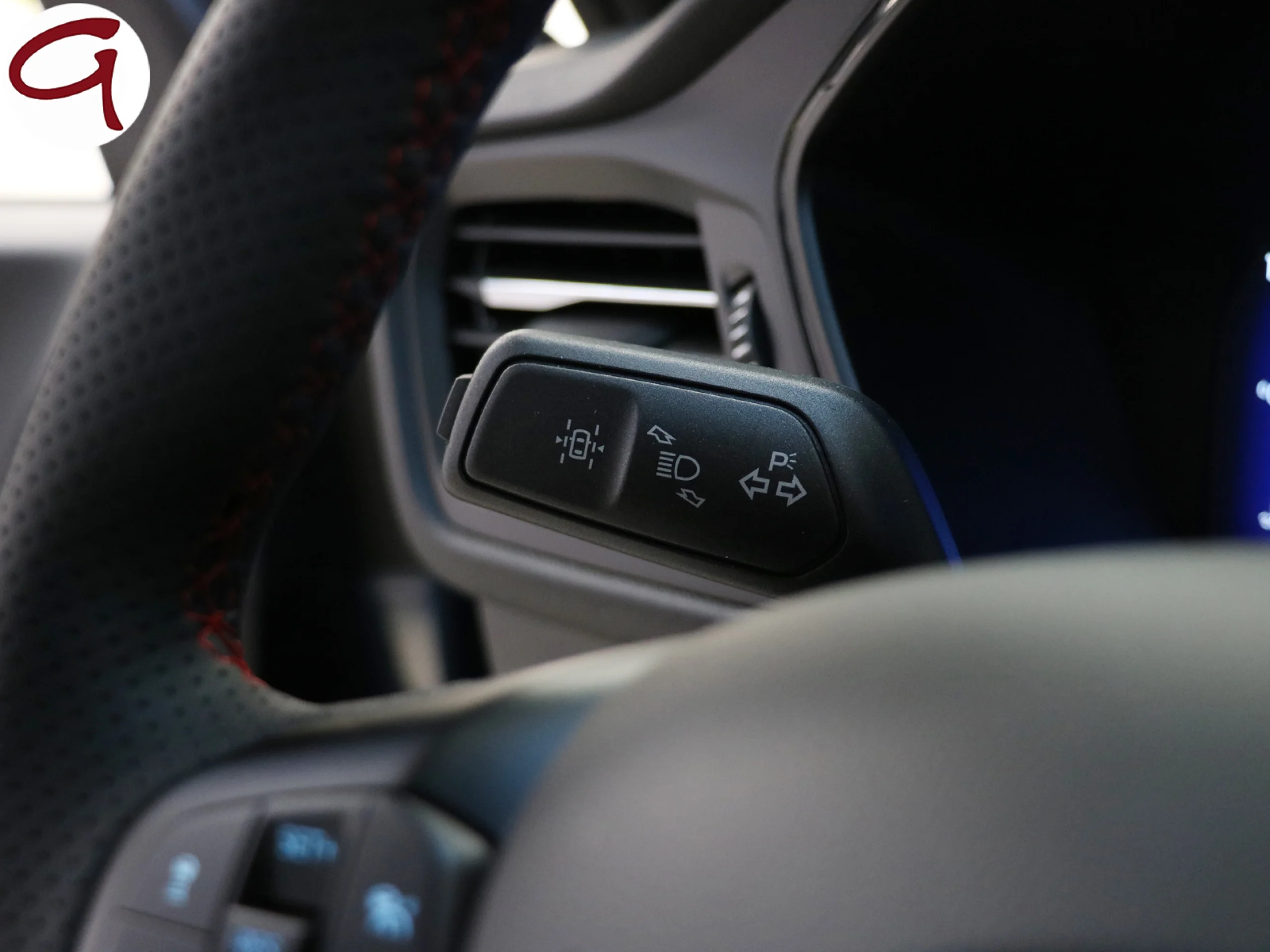 Ford Kuga 2.5 Duratec PHEV ST-Line X Auto 165 kW (225 CV) - Foto 30