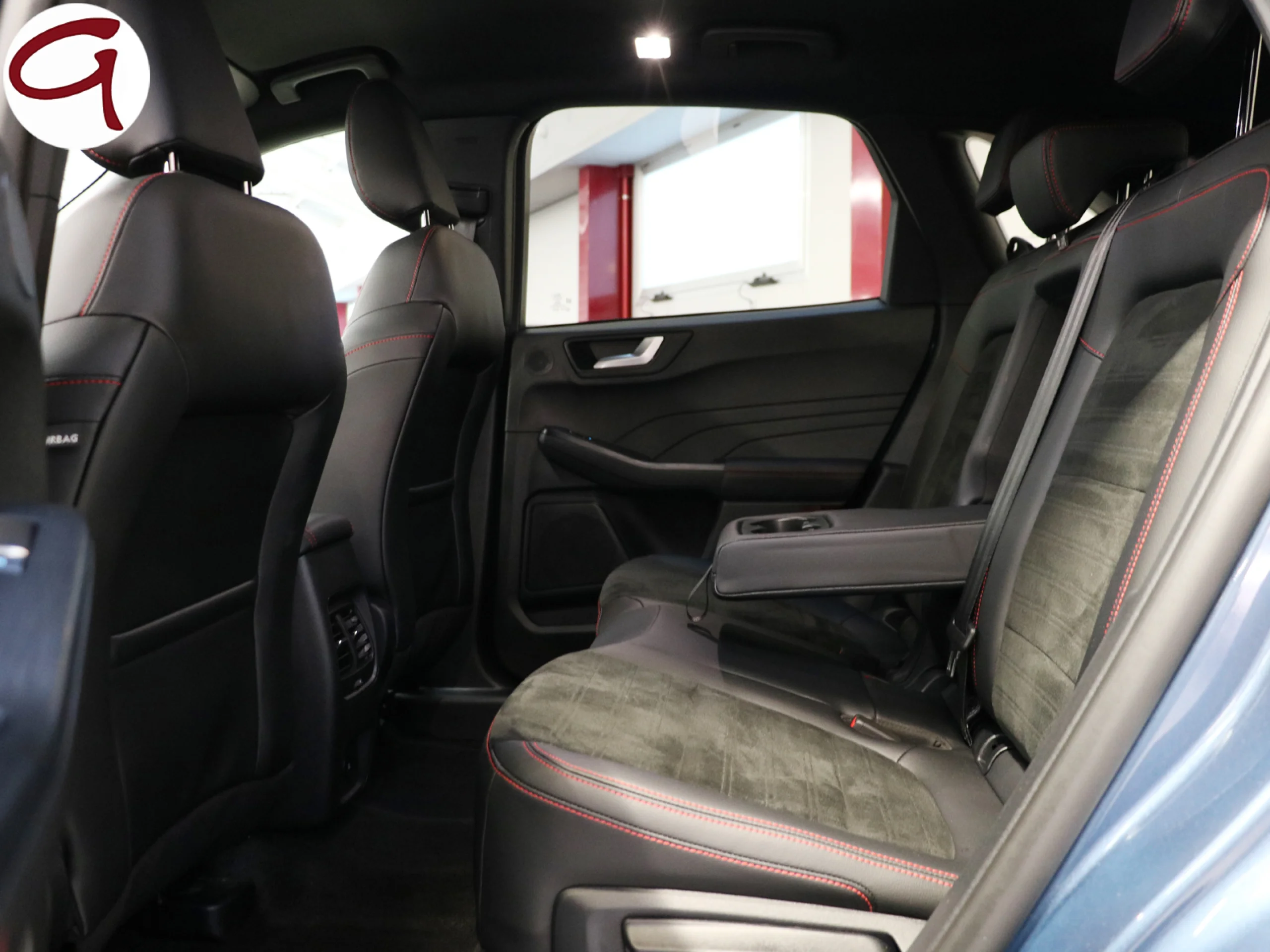 Ford Kuga 2.5 Duratec PHEV ST-Line X Auto 165 kW (225 CV) - Foto 12