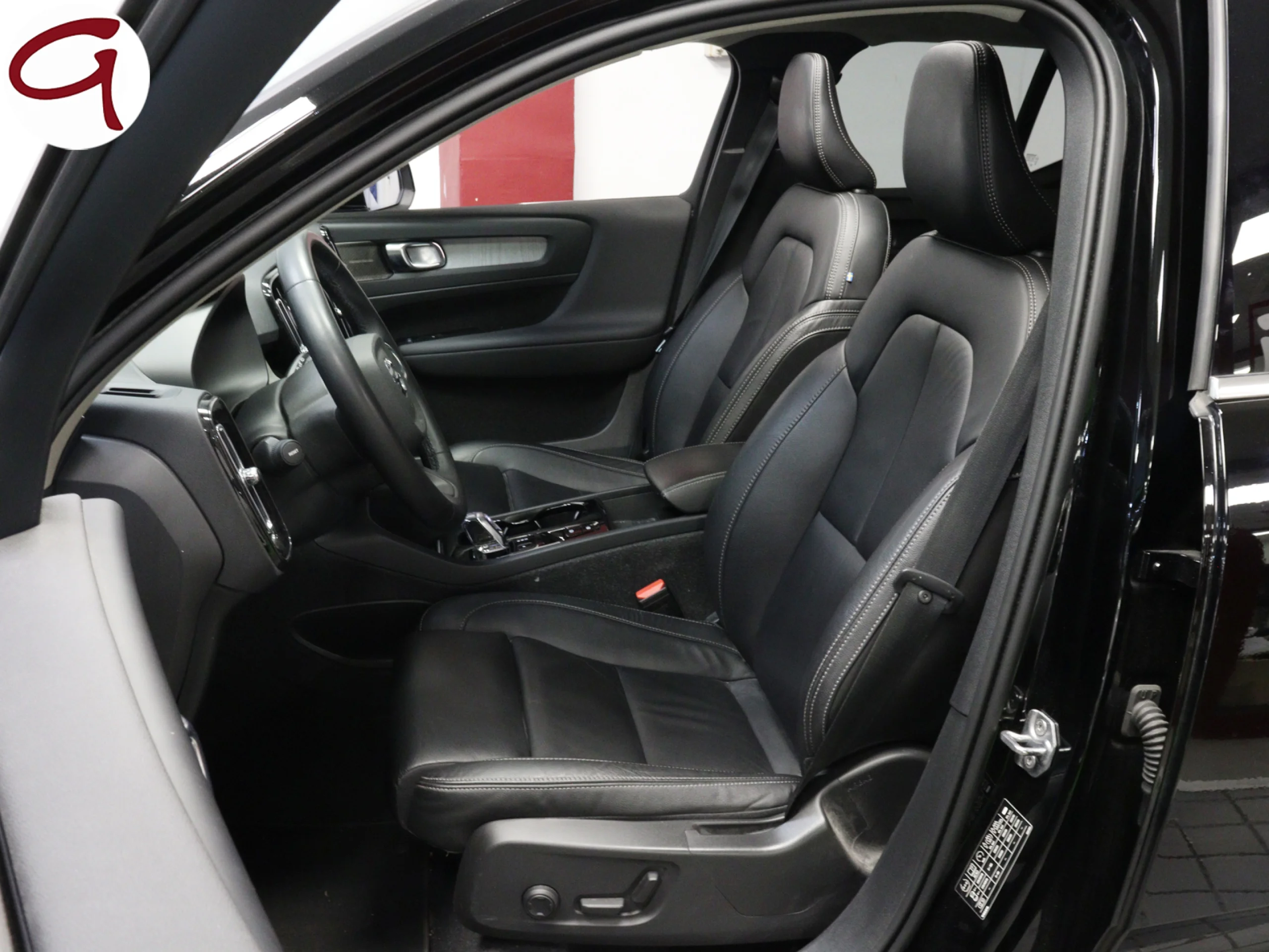 Volvo XC40 T5 Twin Recharge Inscription Auto 193 kW (262 CV) - Foto 5