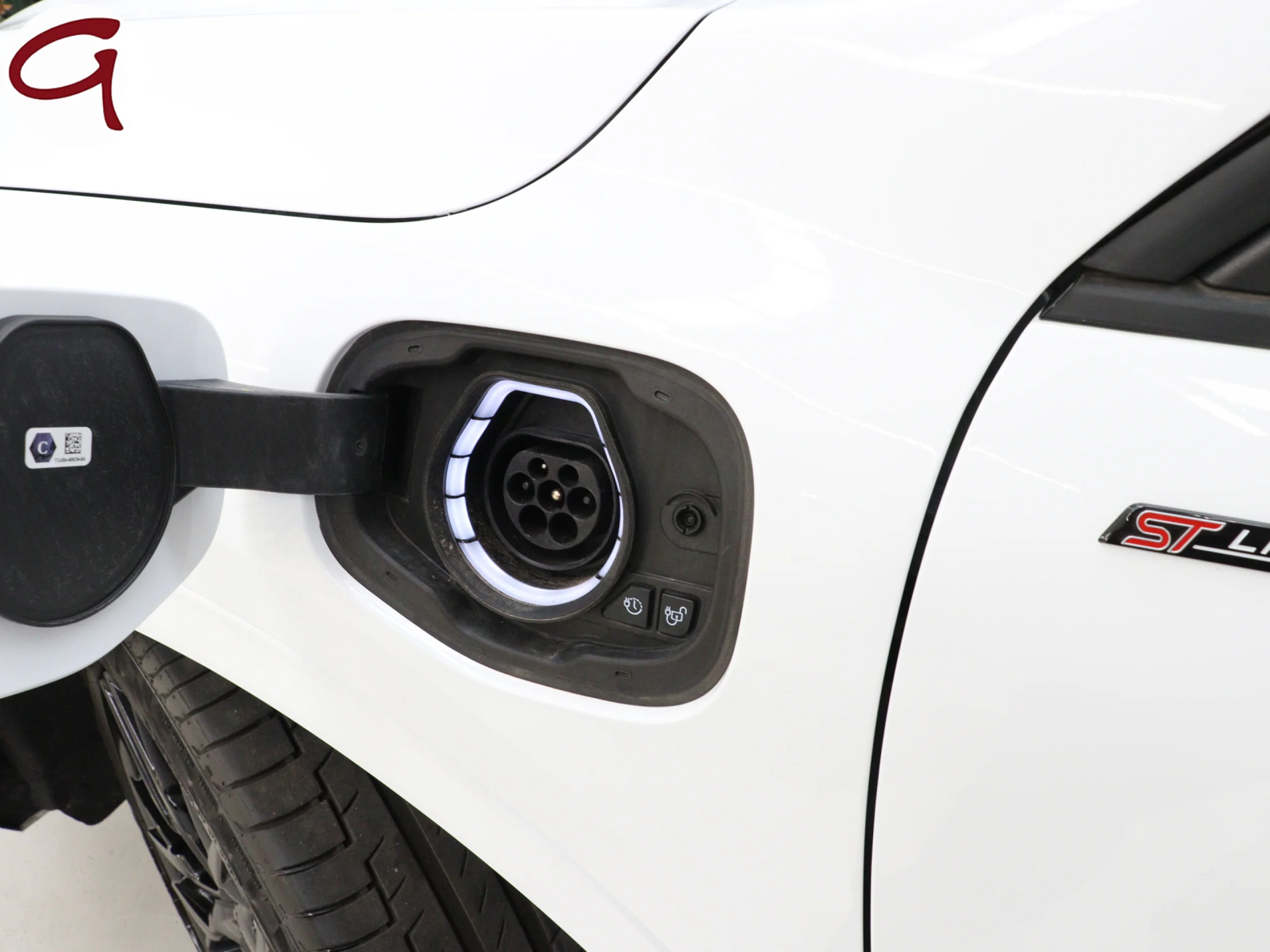 Ford Kuga 2.5 Duratec PHEV ST-Line X Auto 165 kW (225 CV) - Foto 43