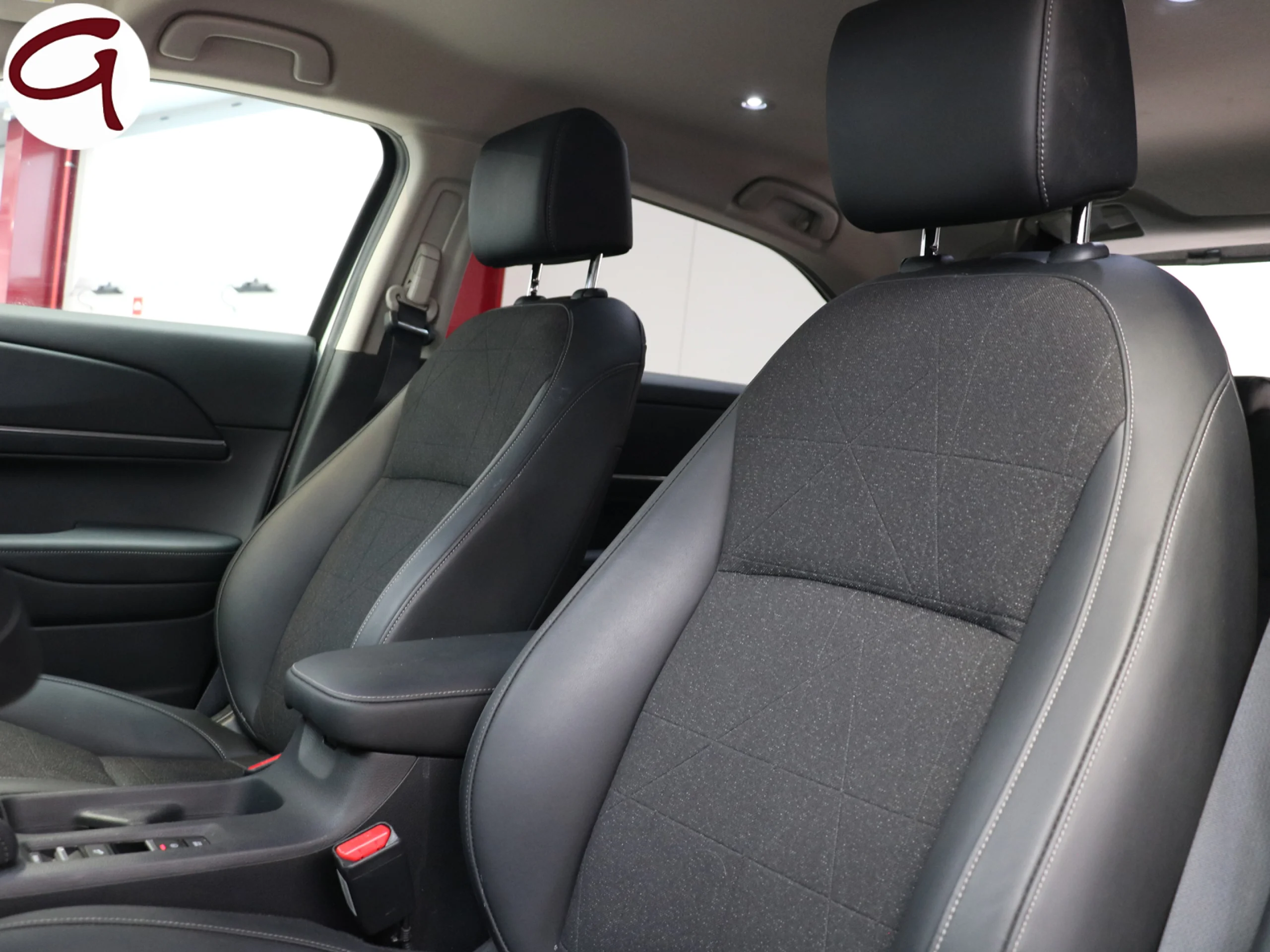 Honda HR-V 1.5 i-MMD Advance 4x2 96 kW (131 CV) - Foto 9