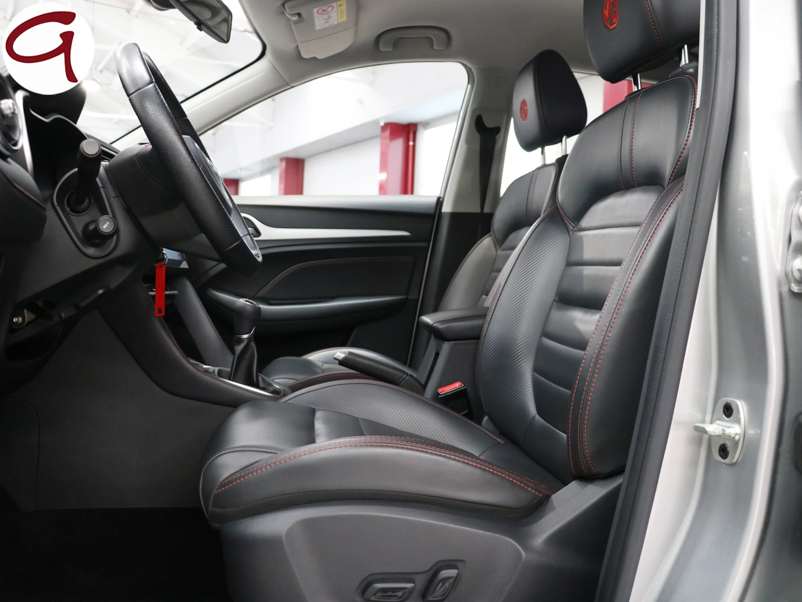 MG ZS 1.5 Luxury 78 kW (106 CV) - Foto 7