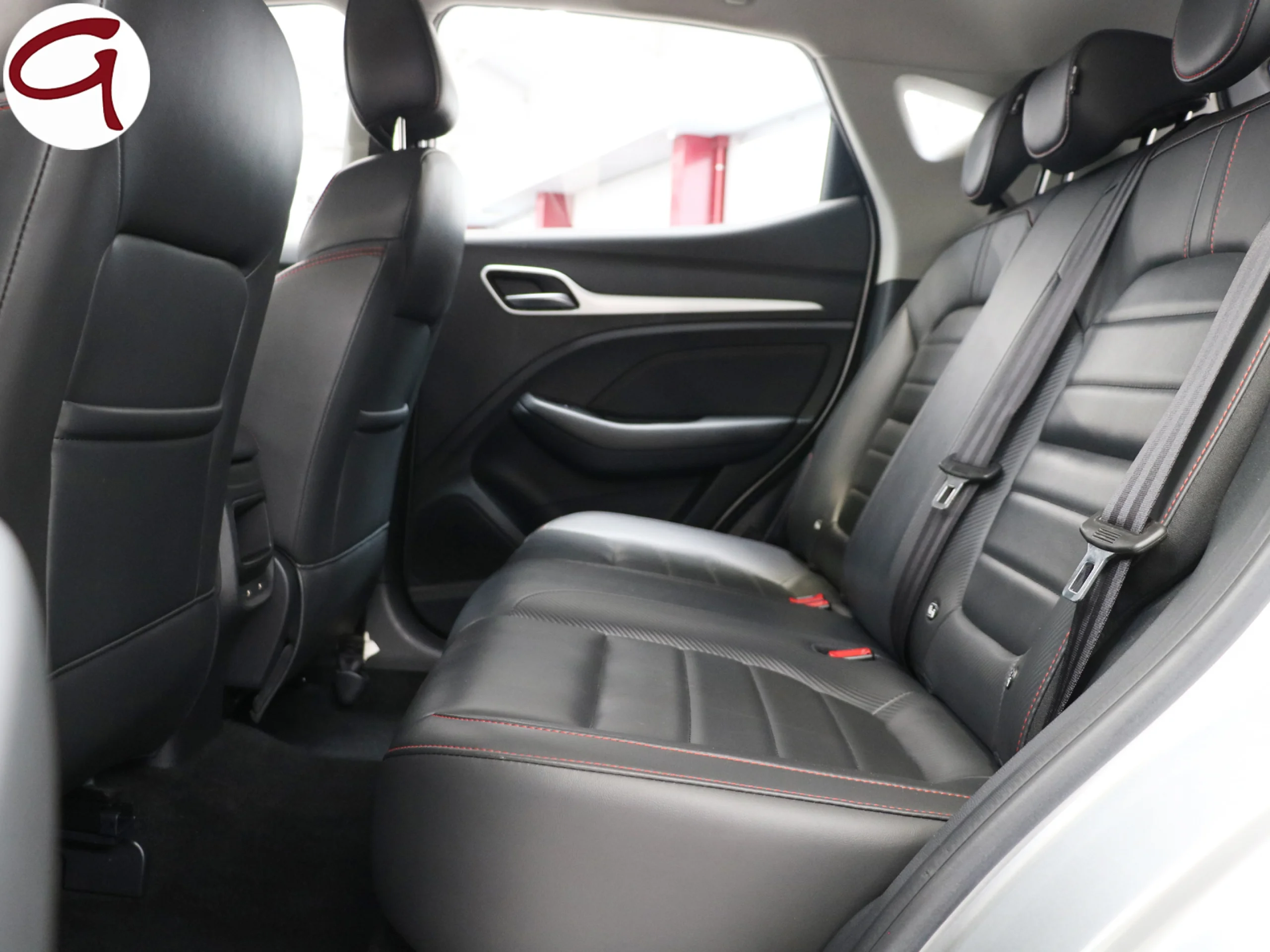 MG ZS 1.5 Luxury 78 kW (106 CV) - Foto 11