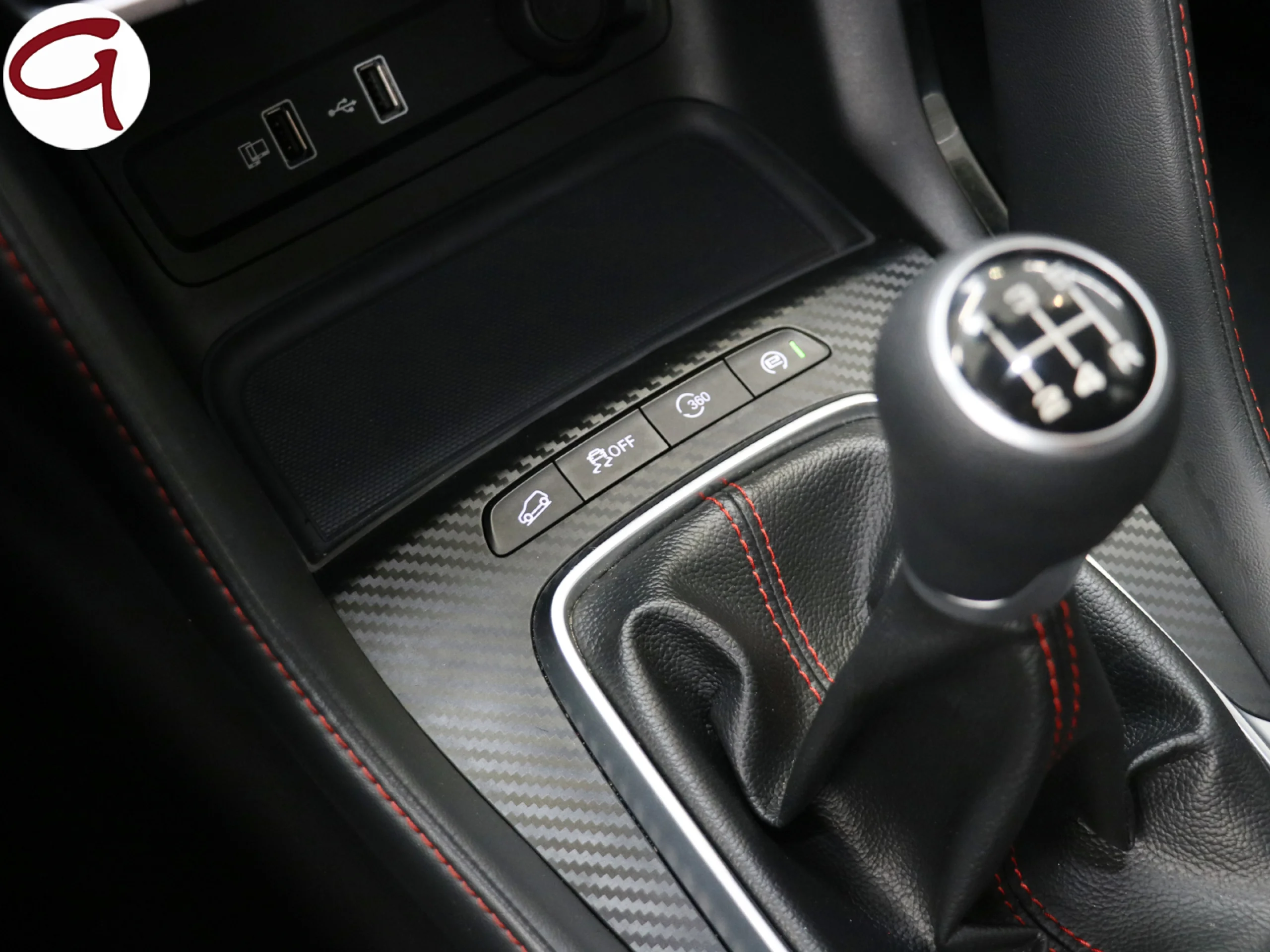 MG ZS 1.5 Luxury 78 kW (106 CV) - Foto 27