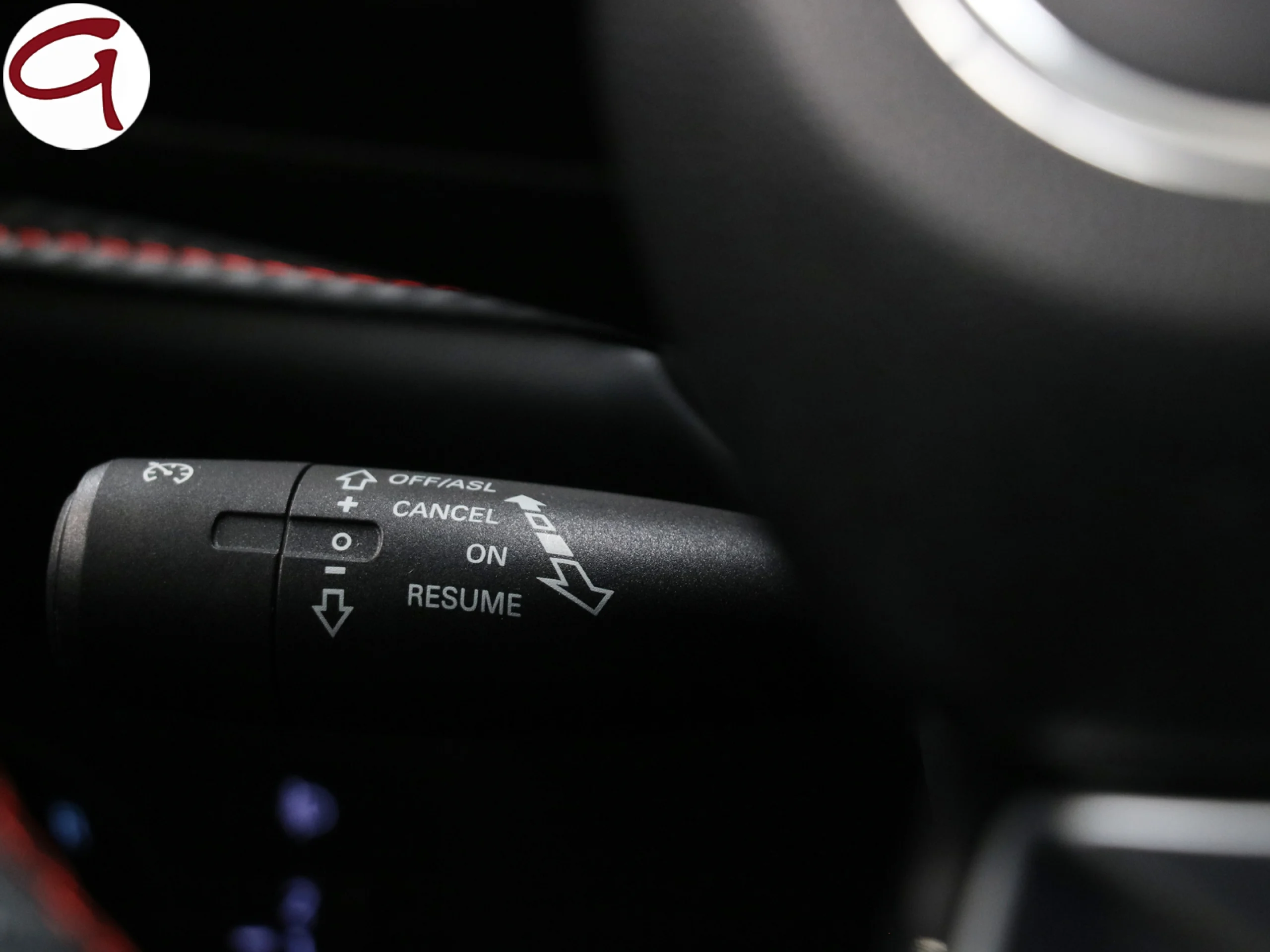 MG ZS 1.5 Luxury 78 kW (106 CV) - Foto 34