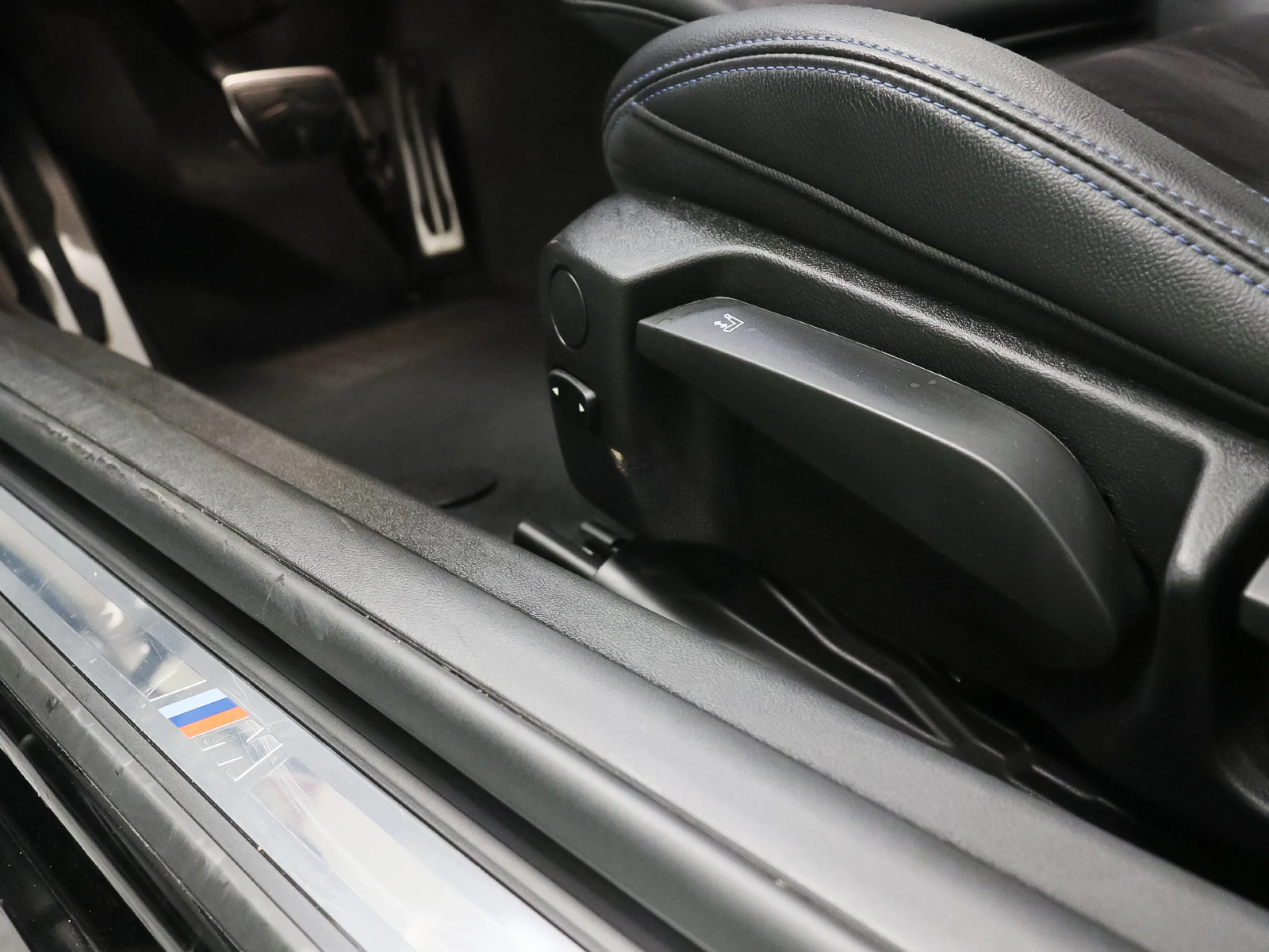 BMW Serie 2 220i Coupe 135 kW (184 CV) - Foto 6