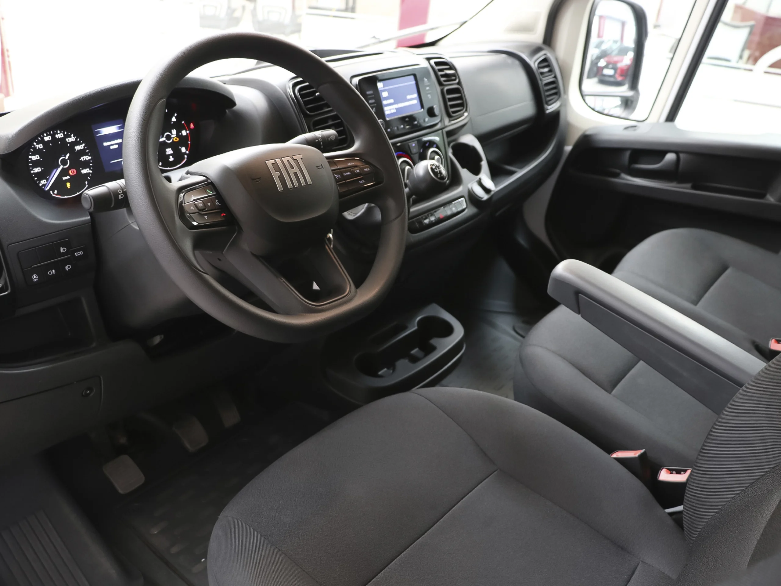 Fiat Ducato Furgon 2.2 Multijet Heavy 35 L4H2 103 kW (140 CV) - Foto 3