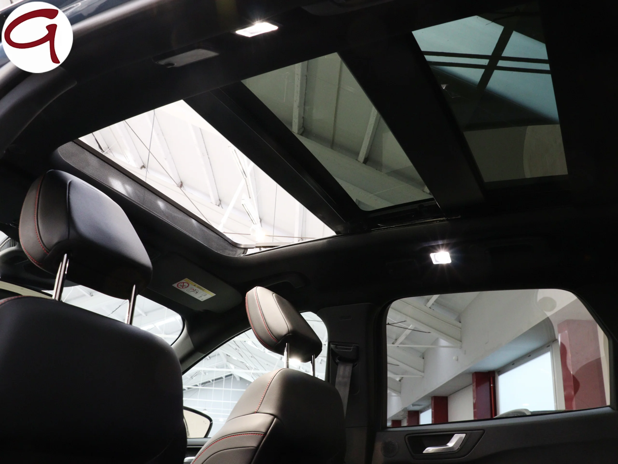 Ford Kuga 2.5 Duratec PHEV ST-Line X Auto 165 kW (225 CV) - Foto 11