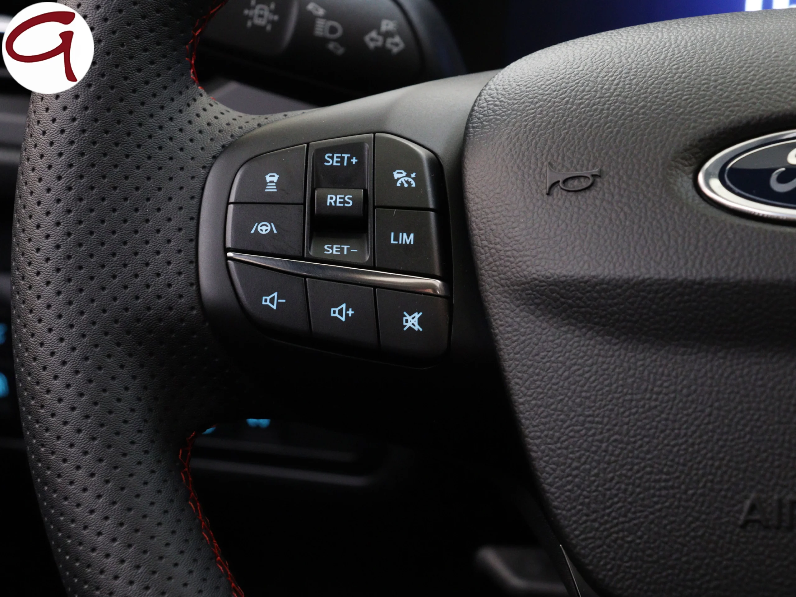 Ford Kuga 2.5 Duratec PHEV ST-Line X Auto 165 kW (225 CV) - Foto 27