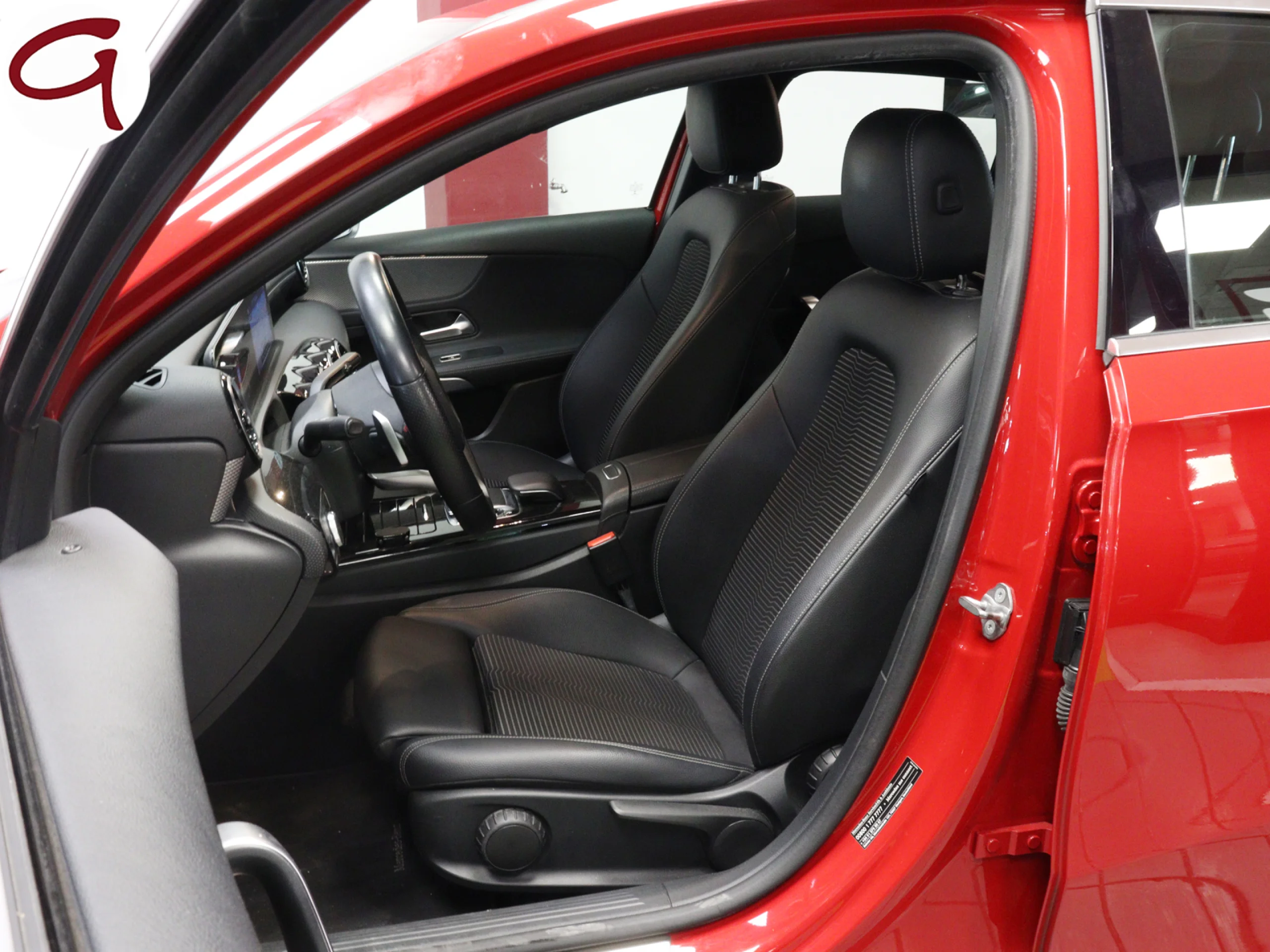 Mercedes-Benz Clase A 180 d 85 kW (116 CV) - Foto 6