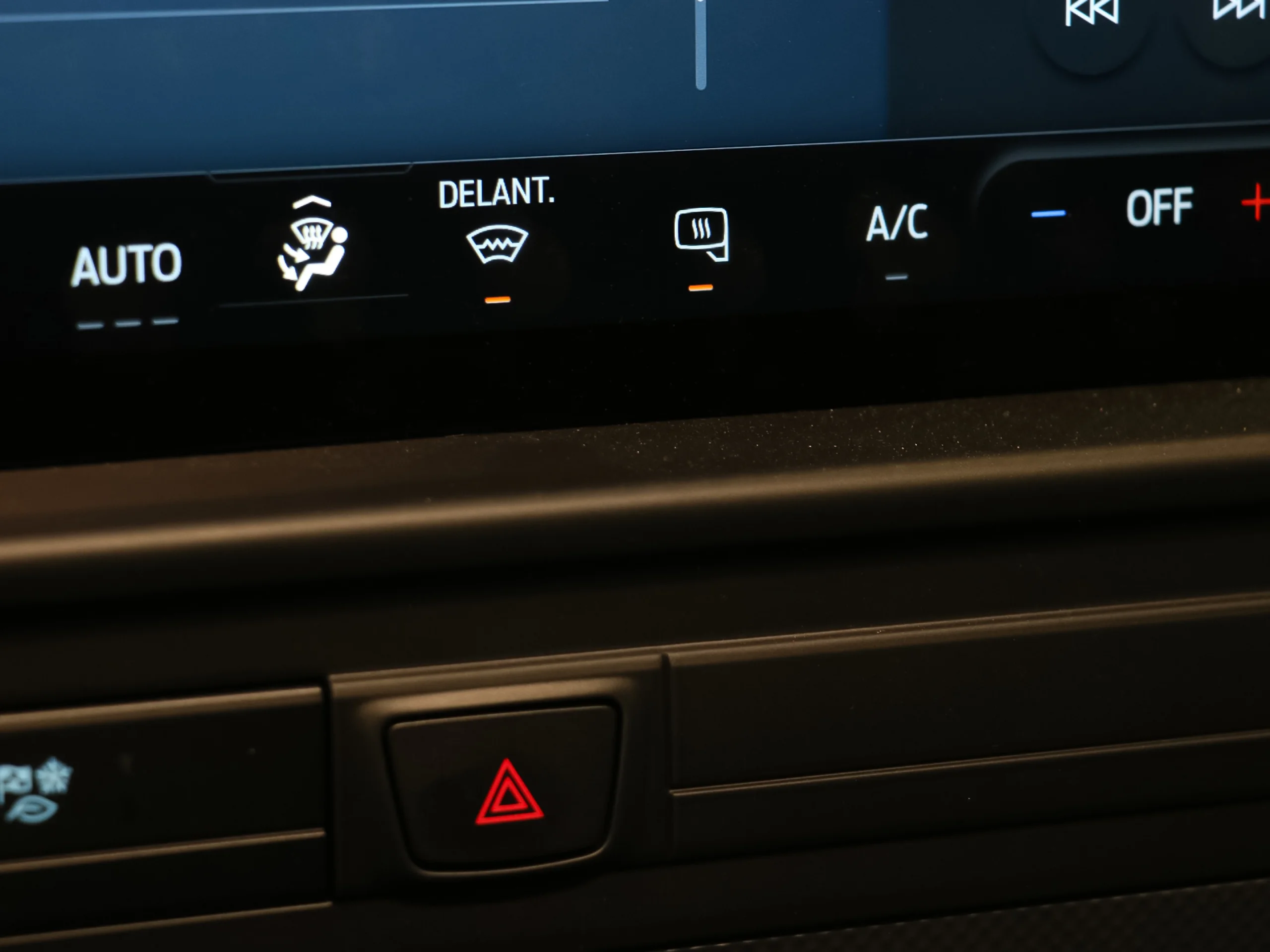 Ford Transit Custom Furgon BEV 320 L2 Trend 64kWh 100 kW (136 CV) - Foto 31