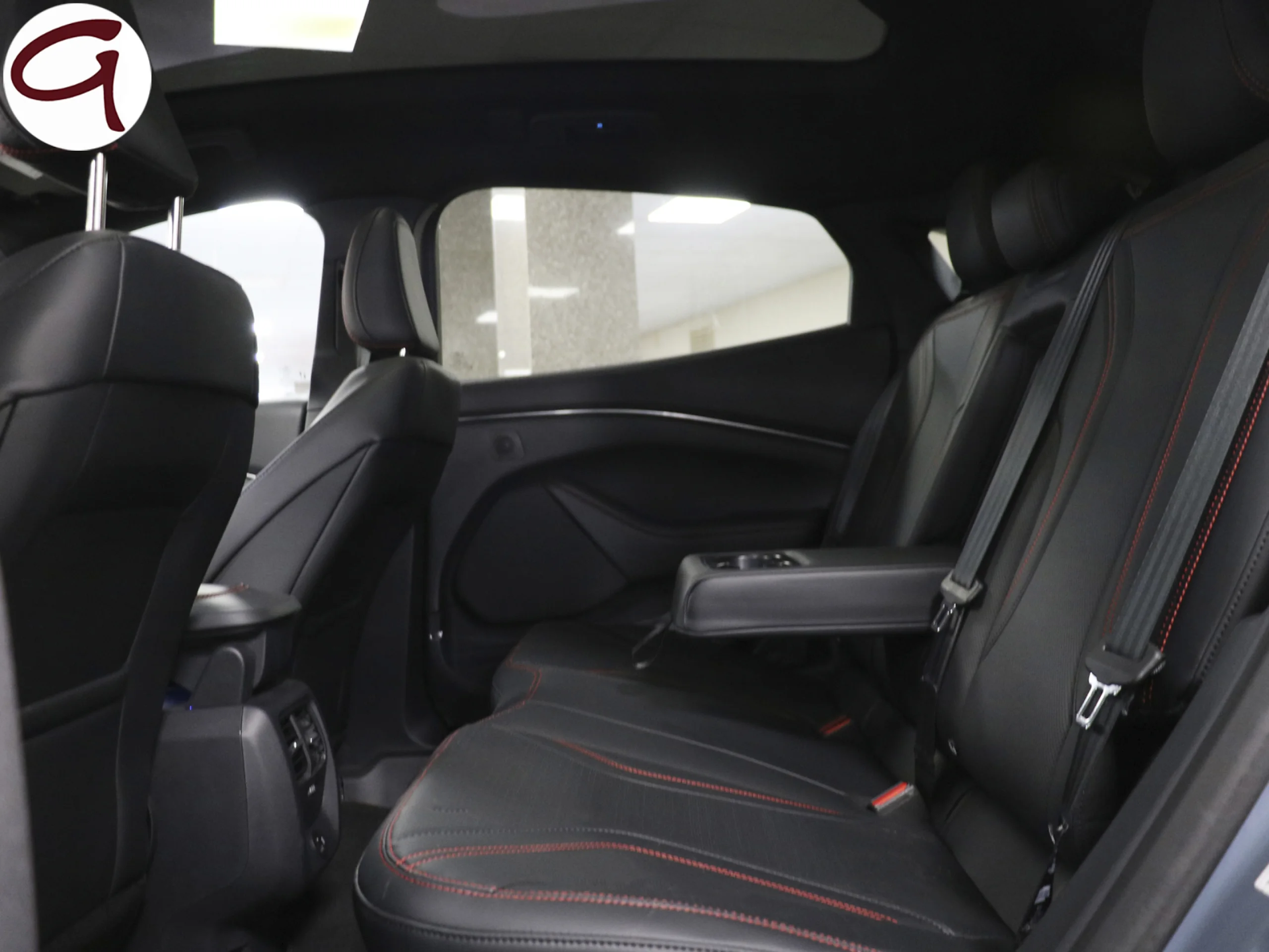 Ford Mustang Mach-E AWD Batería 98.8Kwh 258 kW (351 CV) - Foto 11