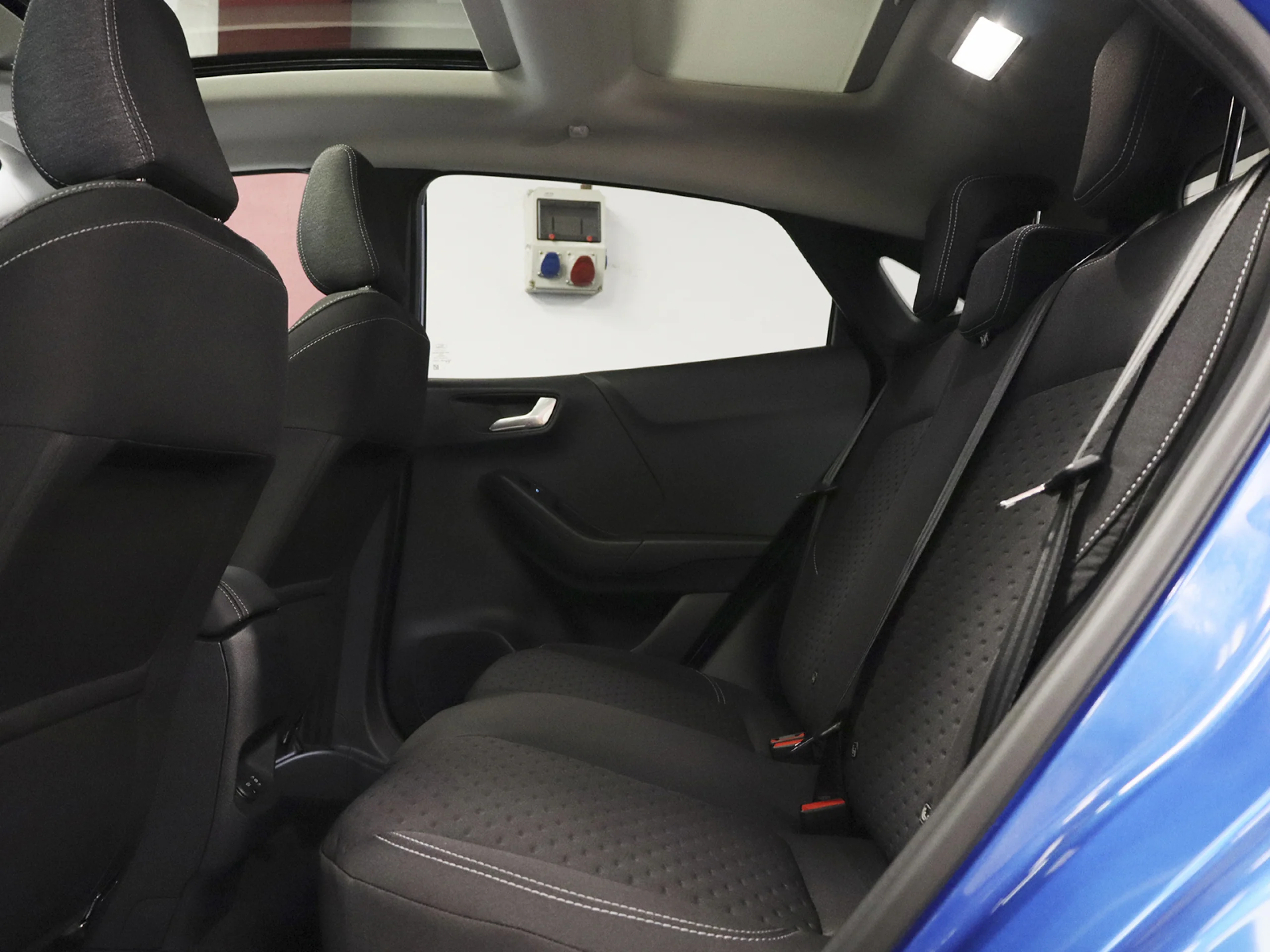 Ford Puma 1.0 EcoBoost MHEV Titanium 92 kW (125 CV) - Foto 10