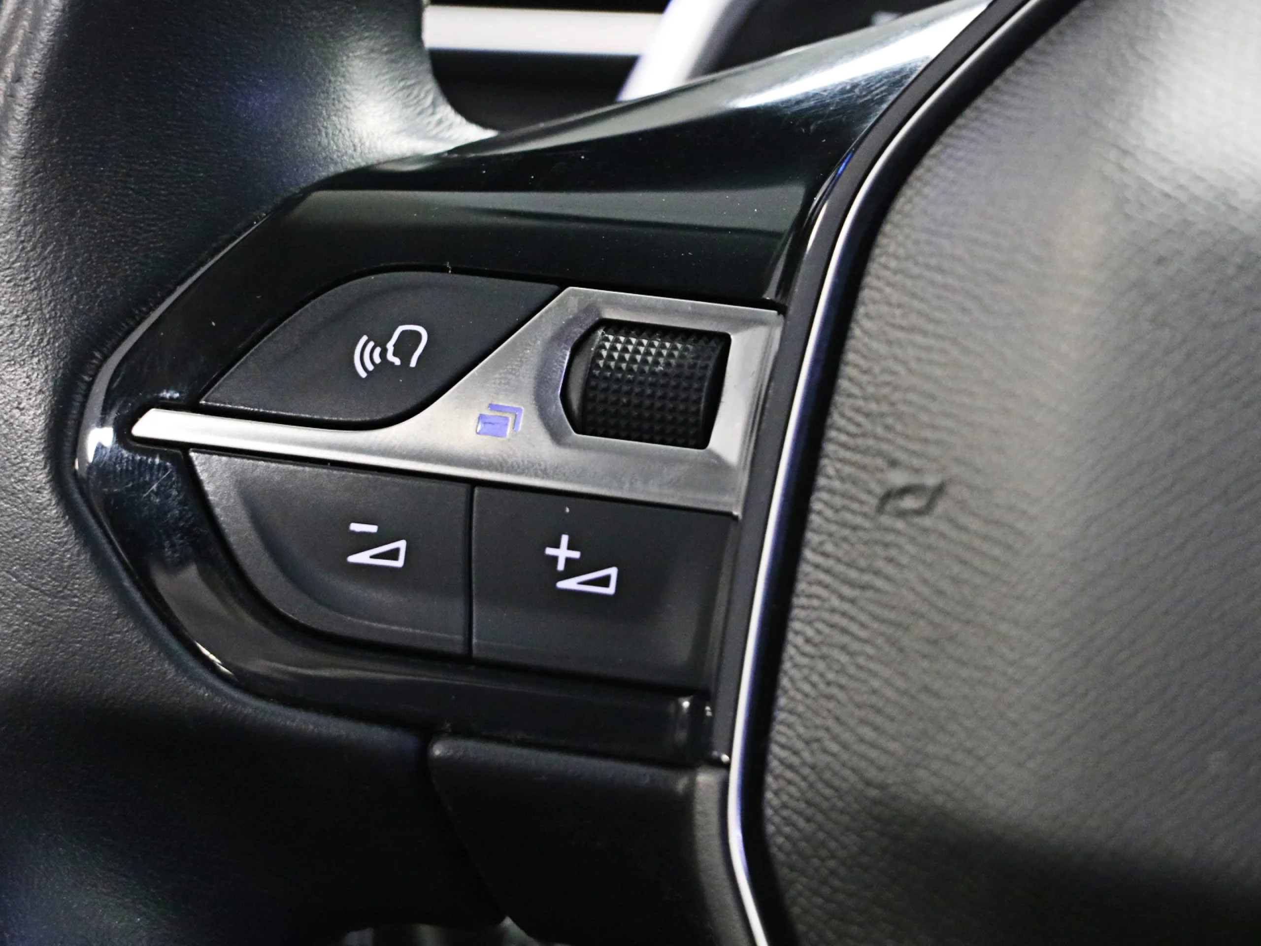 Peugeot 5008 PureTech 130 Allure Pack EAT8 96 kW (130 CV) - Foto 27