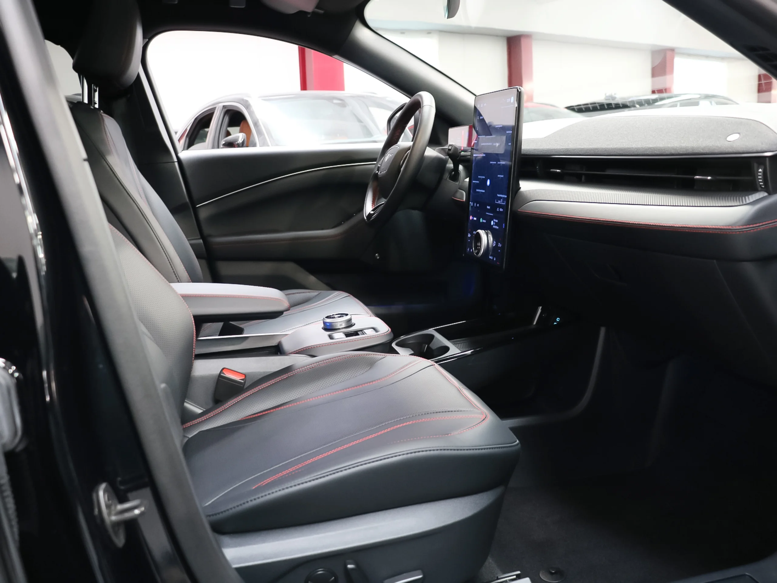 Ford Mustang Mach-E Premium RWD Rango Extendido 216 kW (294 CV) - Foto 5