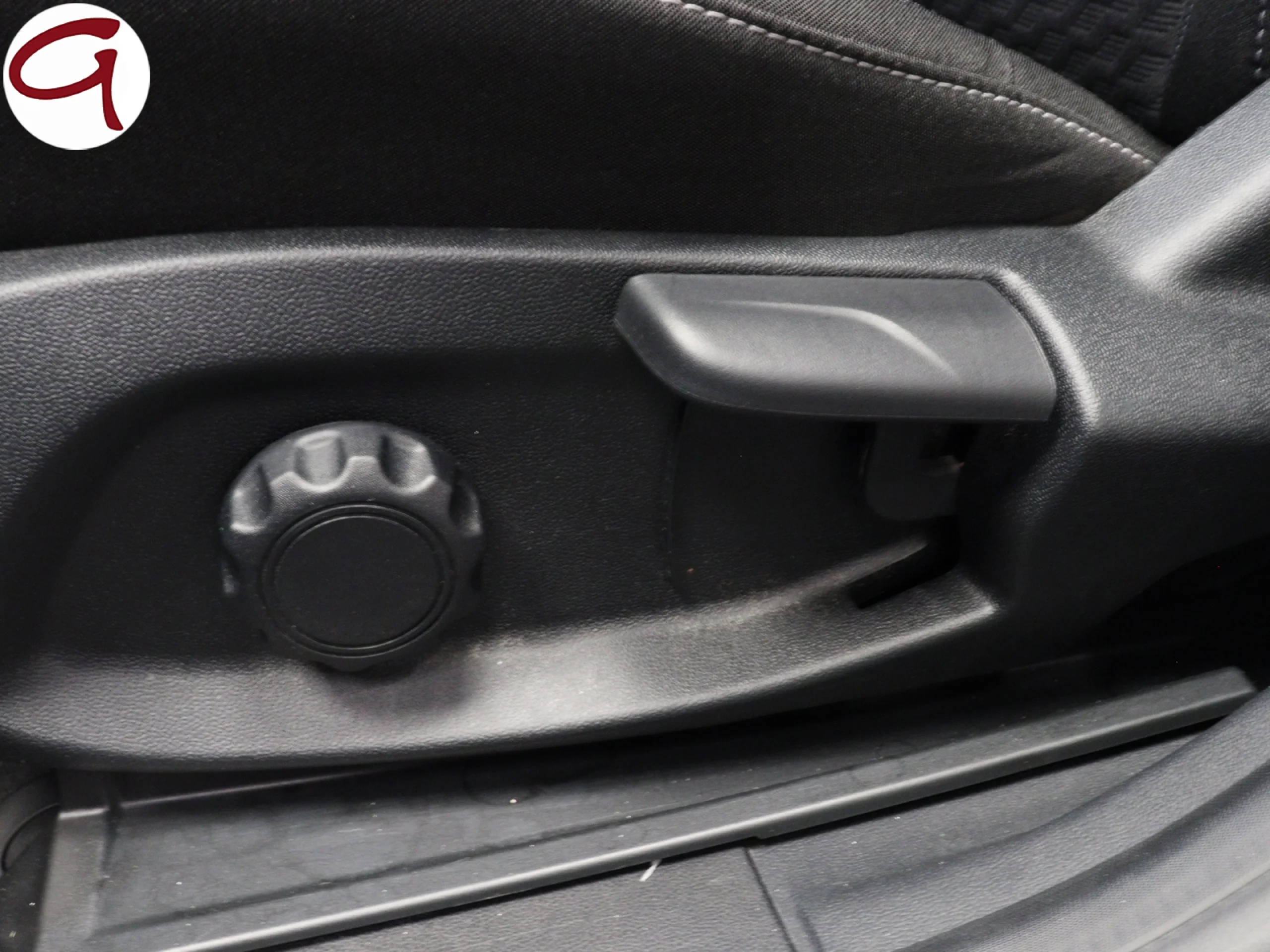 Ford Puma 1.0 EcoBoost MHEV Titanium Auto 92 kW (125 CV) - Foto 7