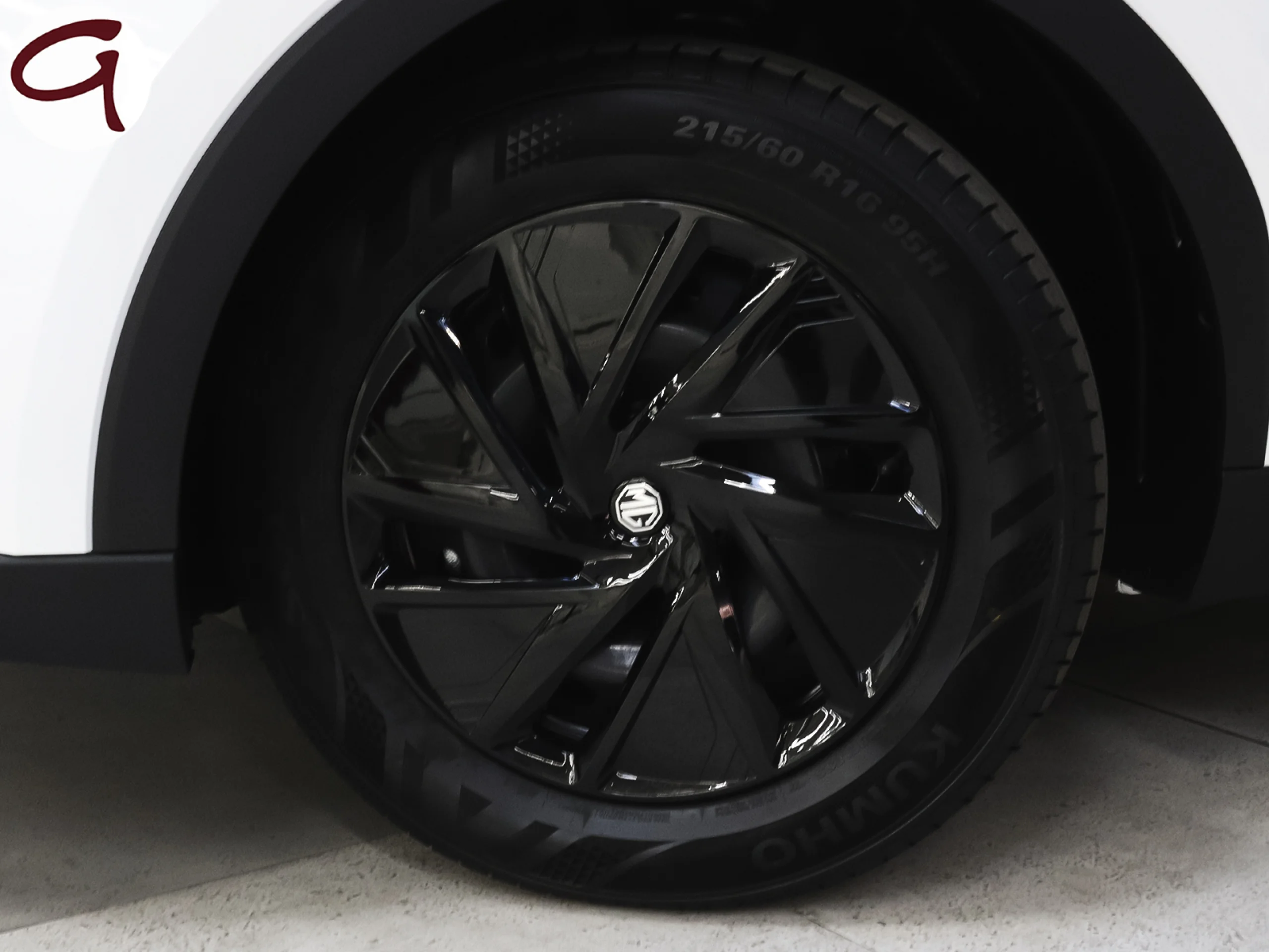 MG ZS 1.5 Hybrid+ Standard 145 kW (197 CV) - Foto 4