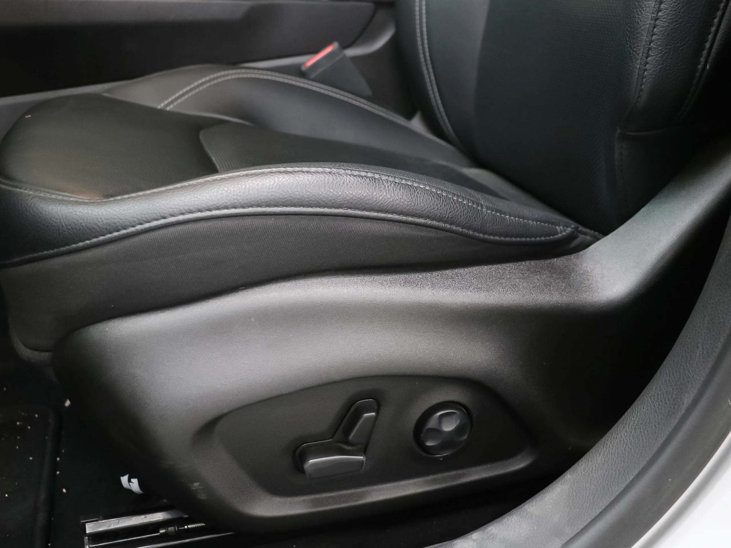 Jeep Compass 1.3 PHEV S 4Xe AT 177 kW (240 CV) - Foto 6