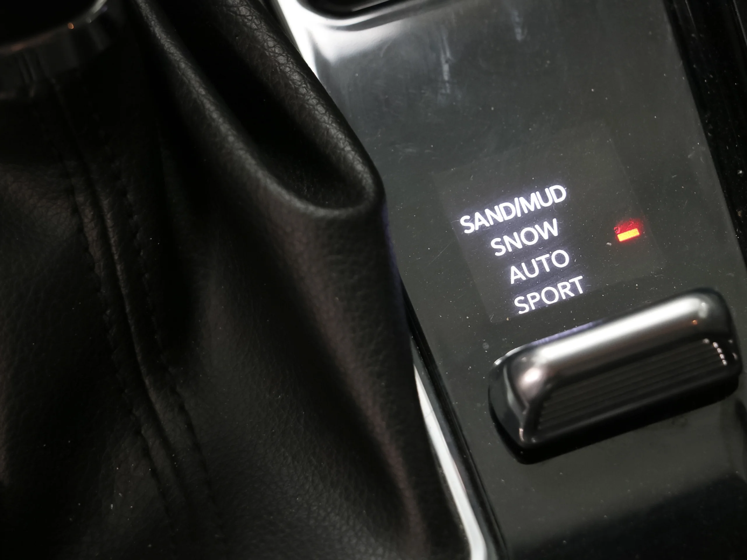Jeep Compass 1.3 PHEV S 4Xe AT 177 kW (240 CV) - Foto 27