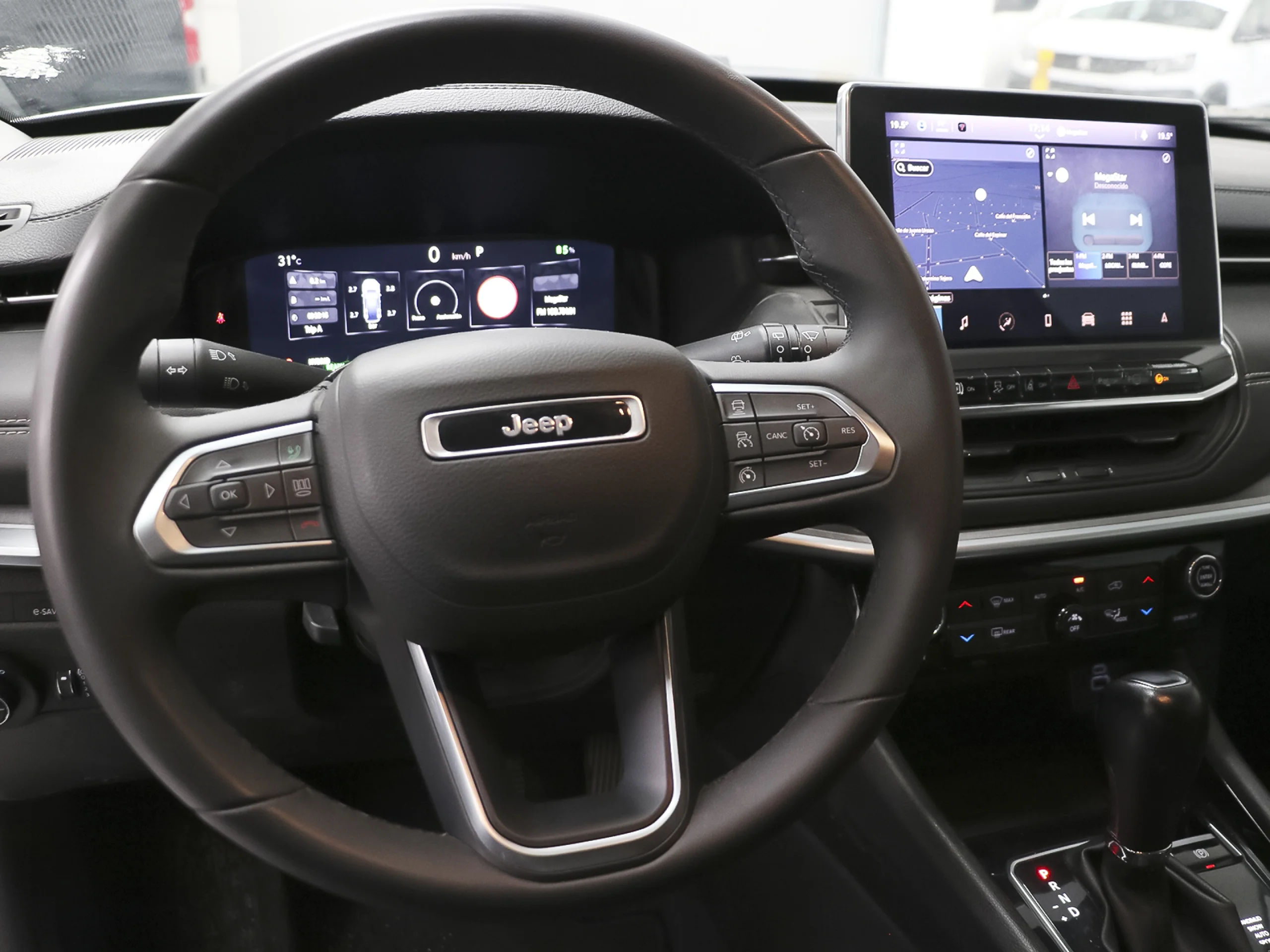 Jeep Compass 1.3 PHEV S 4Xe AT 177 kW (240 CV) - Foto 30