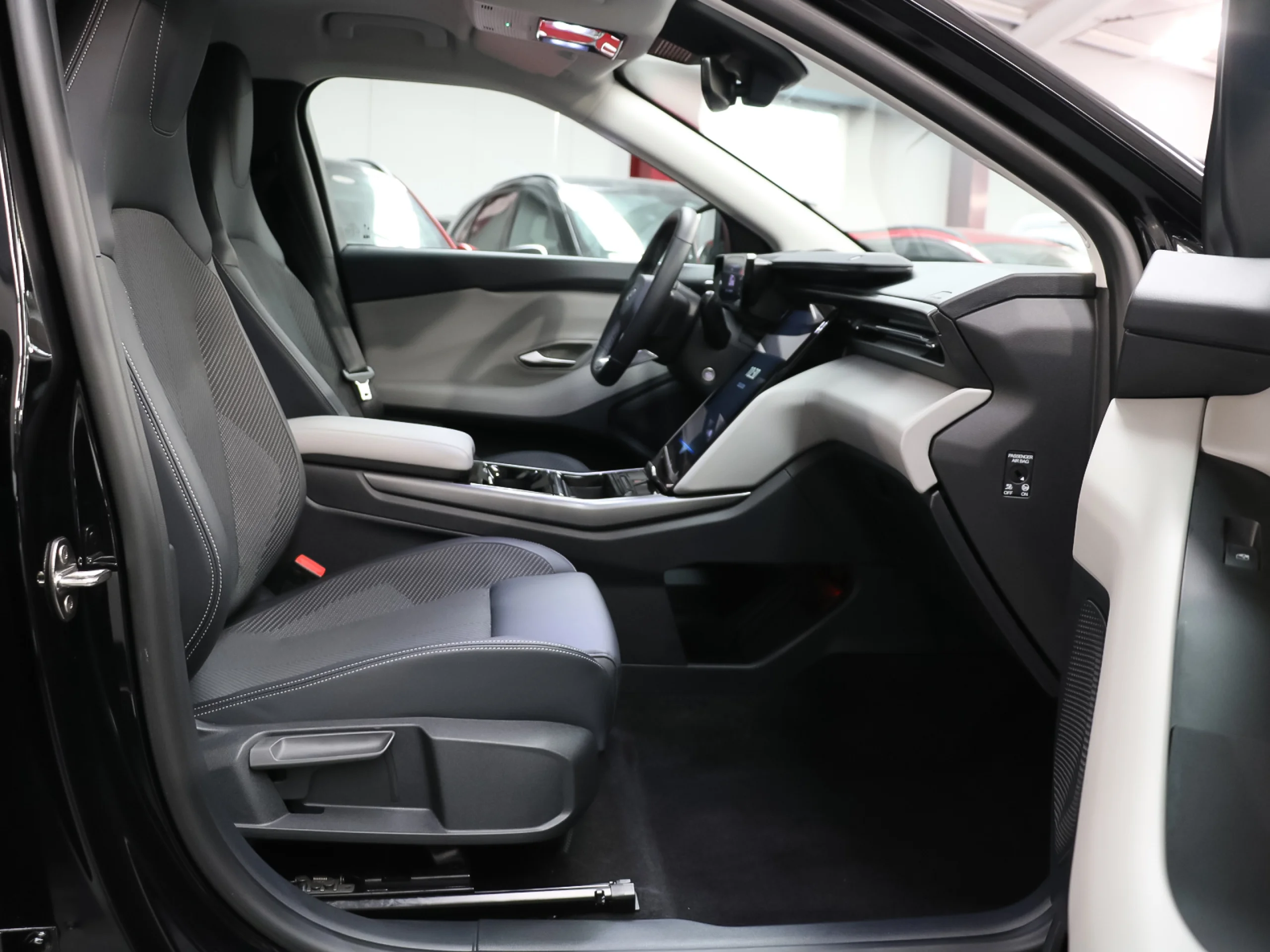 Ford Explorer CX740S Rango Extendido RWD 77kWh 210 kW (286 CV) - Foto 5