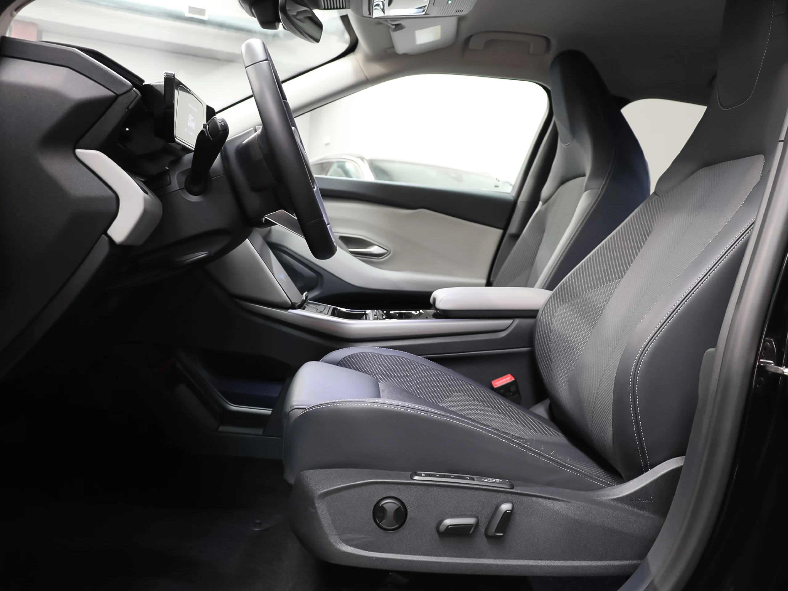 Ford Explorer CX740S Rango Extendido RWD 77kWh 210 kW (286 CV) - Foto 6