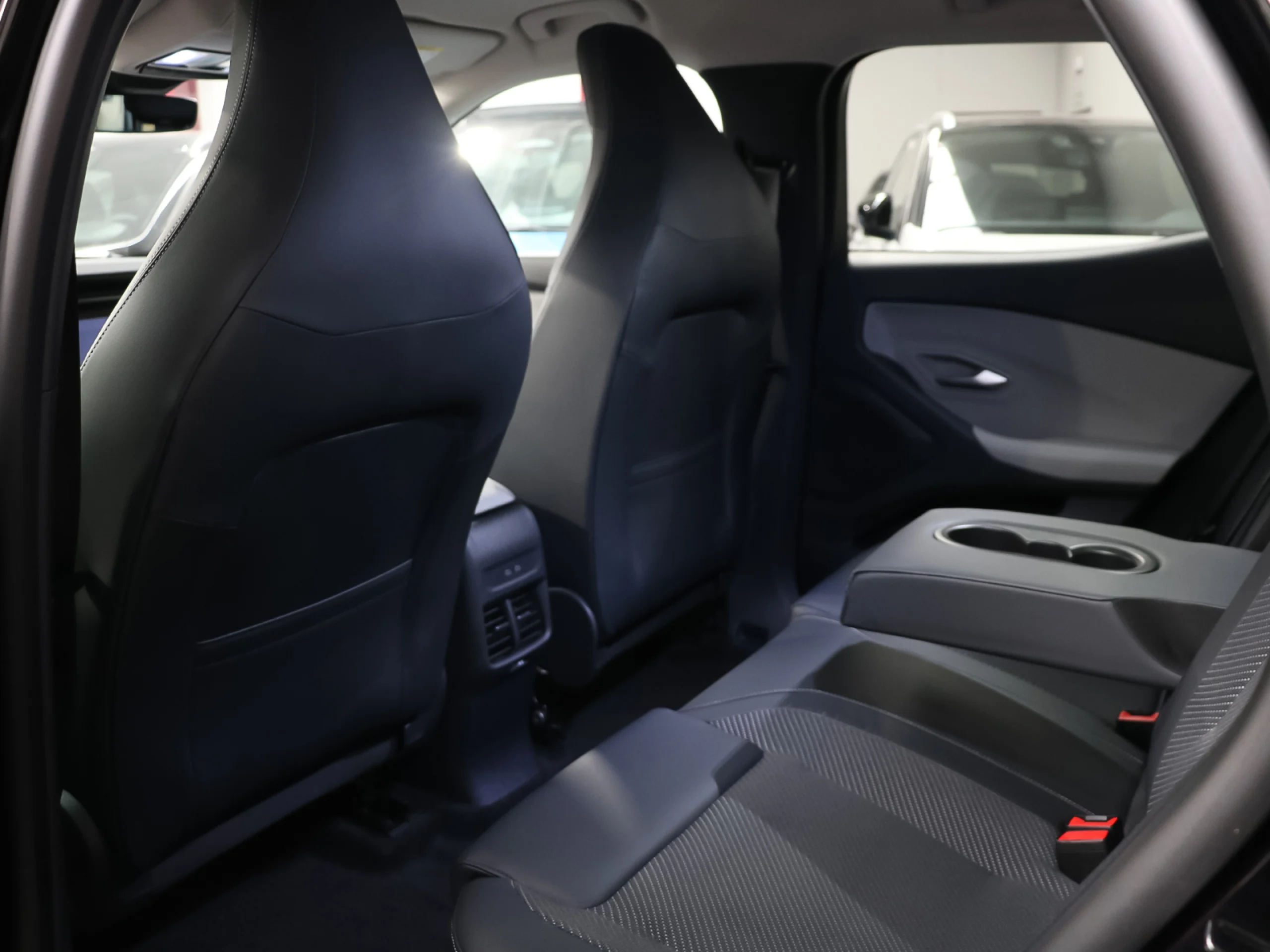 Ford Explorer CX740S Rango Extendido RWD 77kWh 210 kW (286 CV) - Foto 9