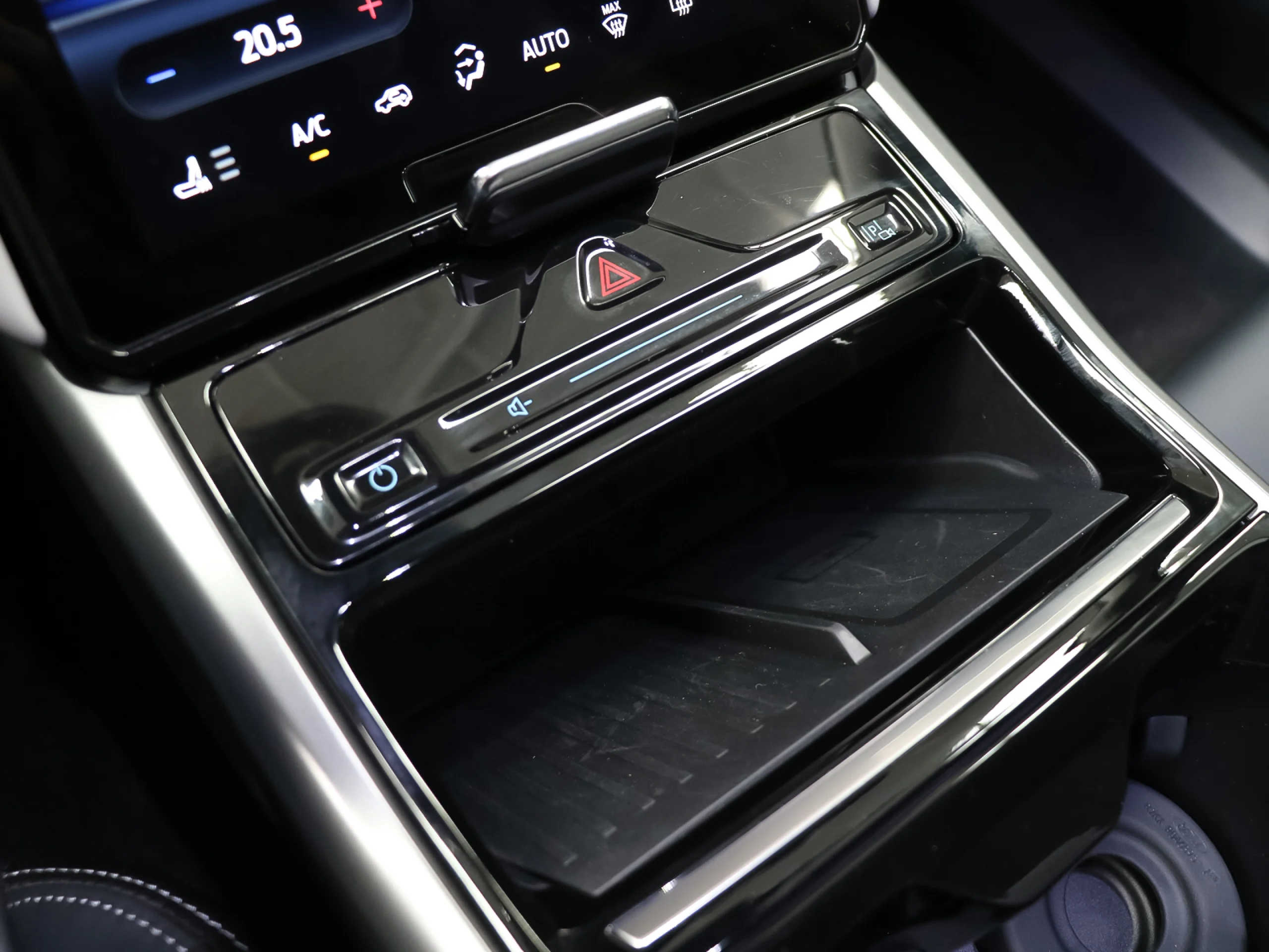 Ford Explorer CX740S Rango Extendido RWD 77kWh 210 kW (286 CV) - Foto 30