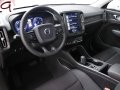 Thumbnail 3 del Volvo XC40 T2 Momentum Core Auto 95 kW (129 CV)