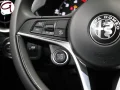 Thumbnail 18 del Alfa Romeo Stelvio 2.2 Diesel Executive RWD 132 kW (180 CV)