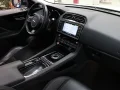 Thumbnail 4 del Jaguar F-PACE 2.0L i4D Pure AWD Auto 132 kW (180 CV)